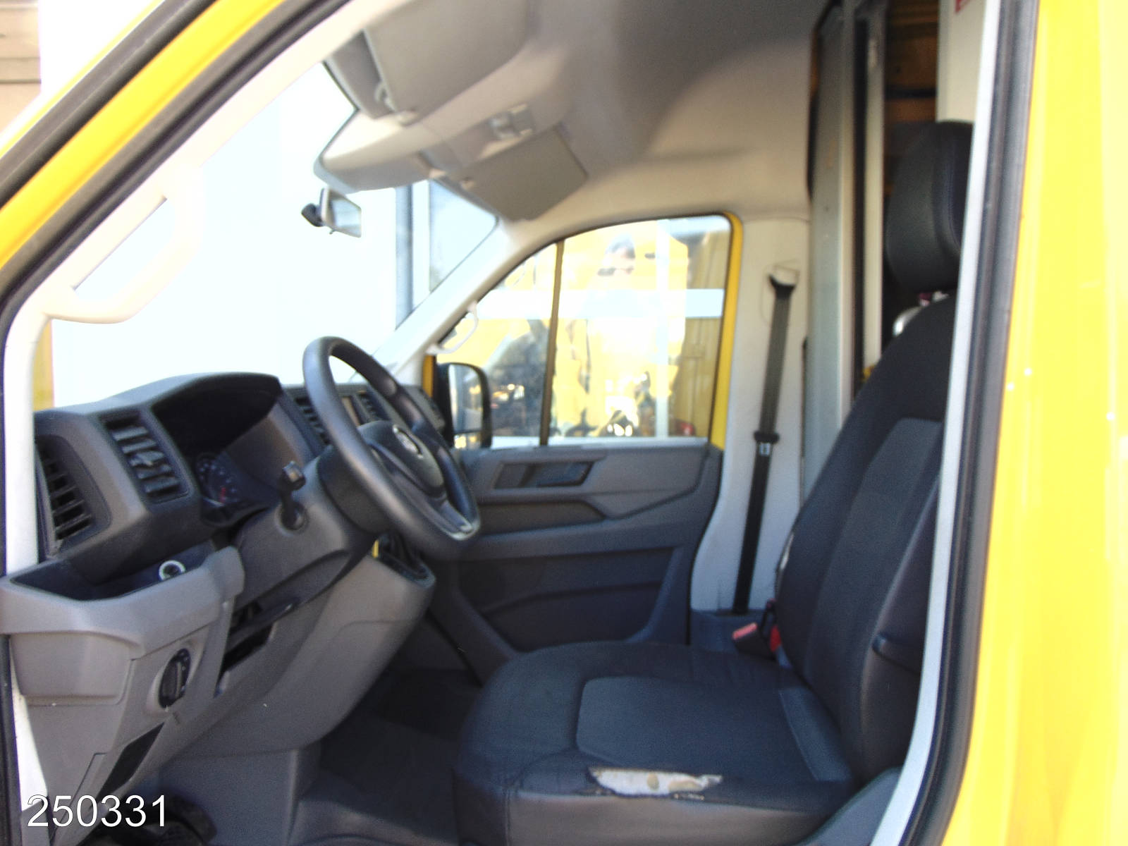 VW Crafter 35 2.0 TDI DSG Regalsystem-Klima-Kamera, Interne Nummer: 250331 Bild Nr. 3