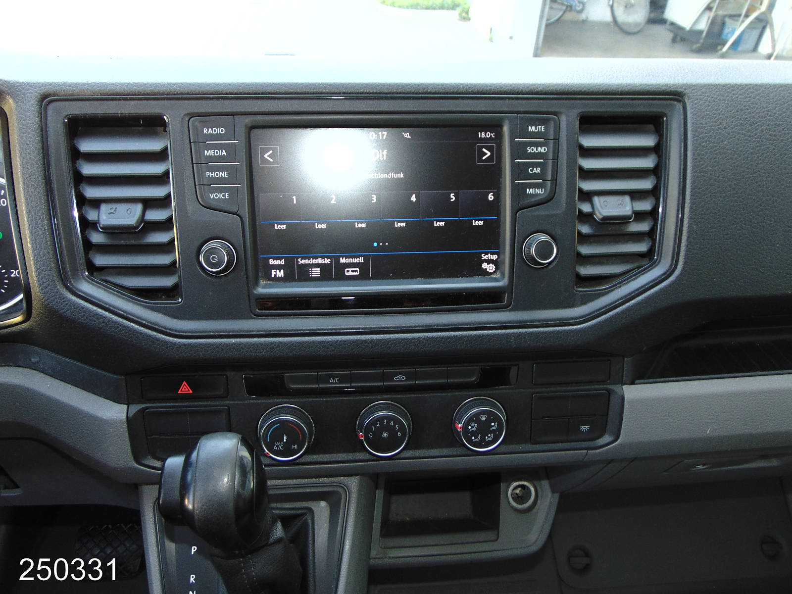 VW Crafter 35 2.0 TDI DSG Regalsystem-Klima-Kamera, Interne Nummer: 250331 Bild Nr. 6