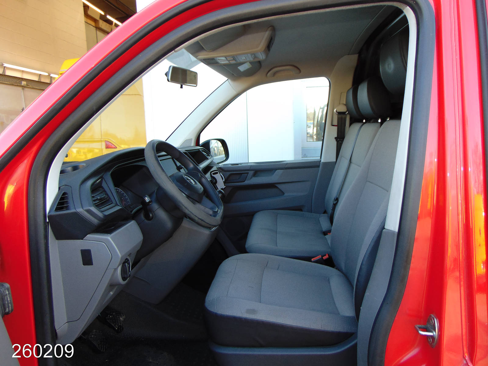 VW T6 Transprter 2.0 TDI Klima, Interne Nummer: 260209 Bild Nr. 3