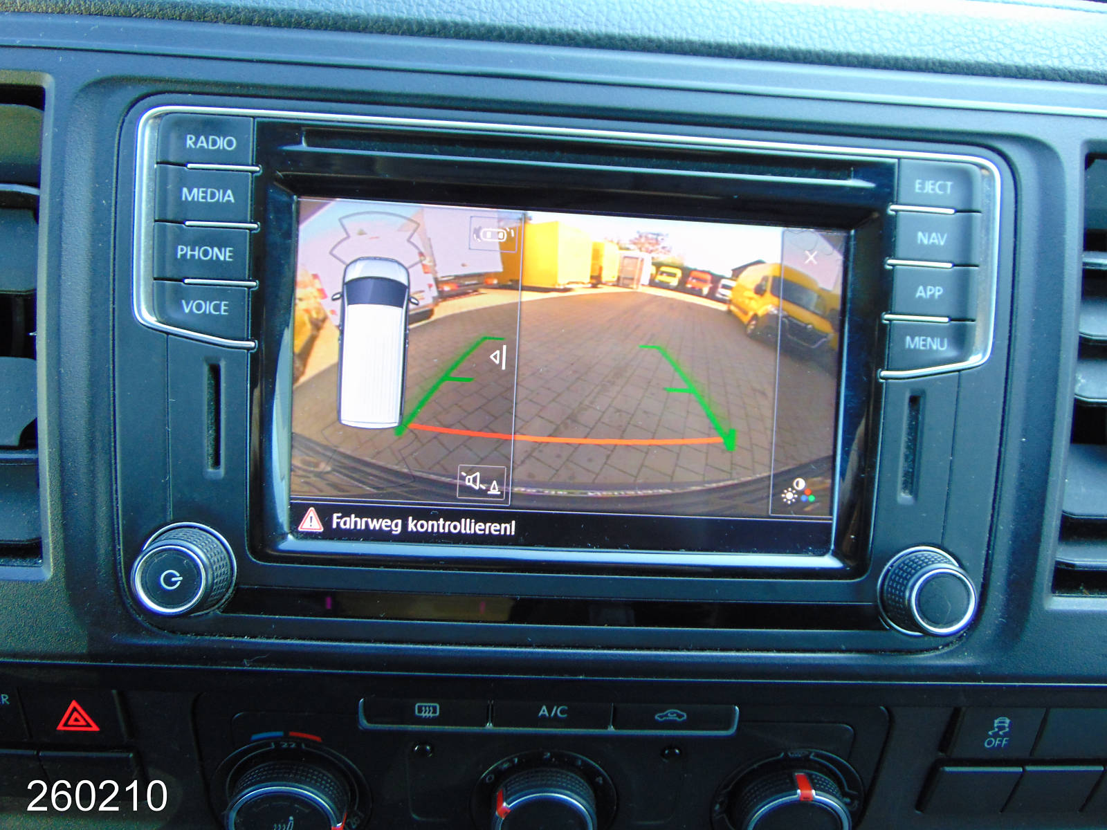 VW T6 Transporter 2.0 TDI 4Motion DSG Klima-Kamera-Navi, Interne Nummer: 260210 Bild Nr. 7