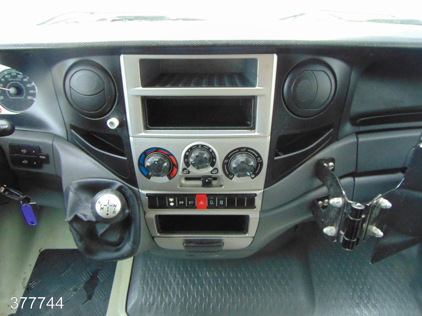 Iveco Daily 35 S 11 A / P Maxi Postkoffer Regalsystem, Interne Nummer: 377744 Bild Nr. 6