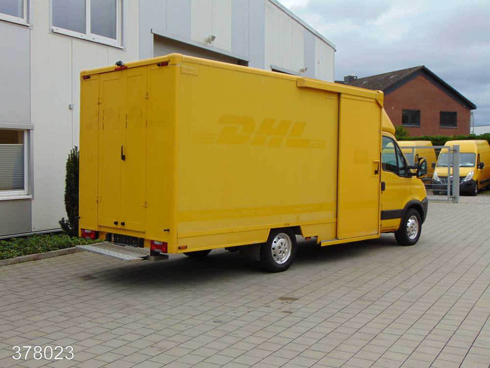 Iveco Daily 35 S 11 A / P Maxi Postkoffer Regalsystem, Interne Nummer: 378023 Bild Nr. 2