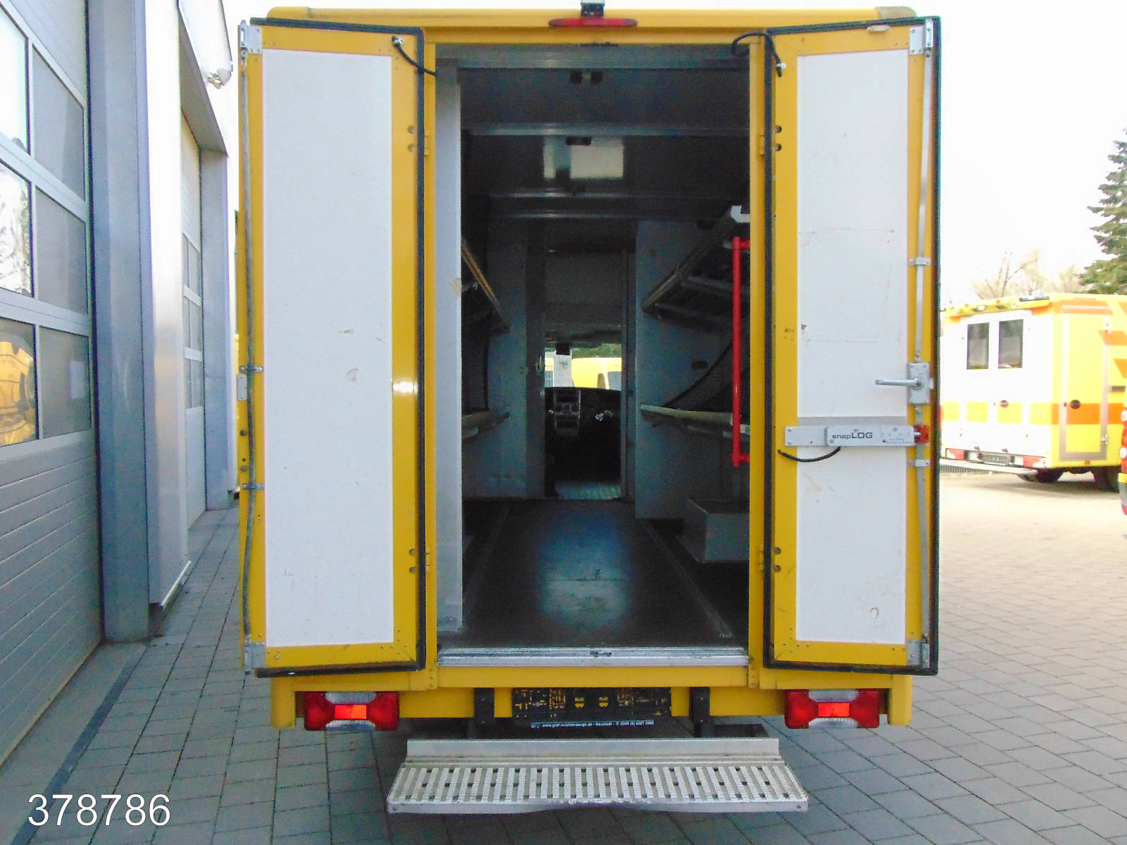 Iveco Daily 35 S 11 A / P Maxi Postkoffer Regalsystem, Interne Nummer: 378786 Bild Nr. 10