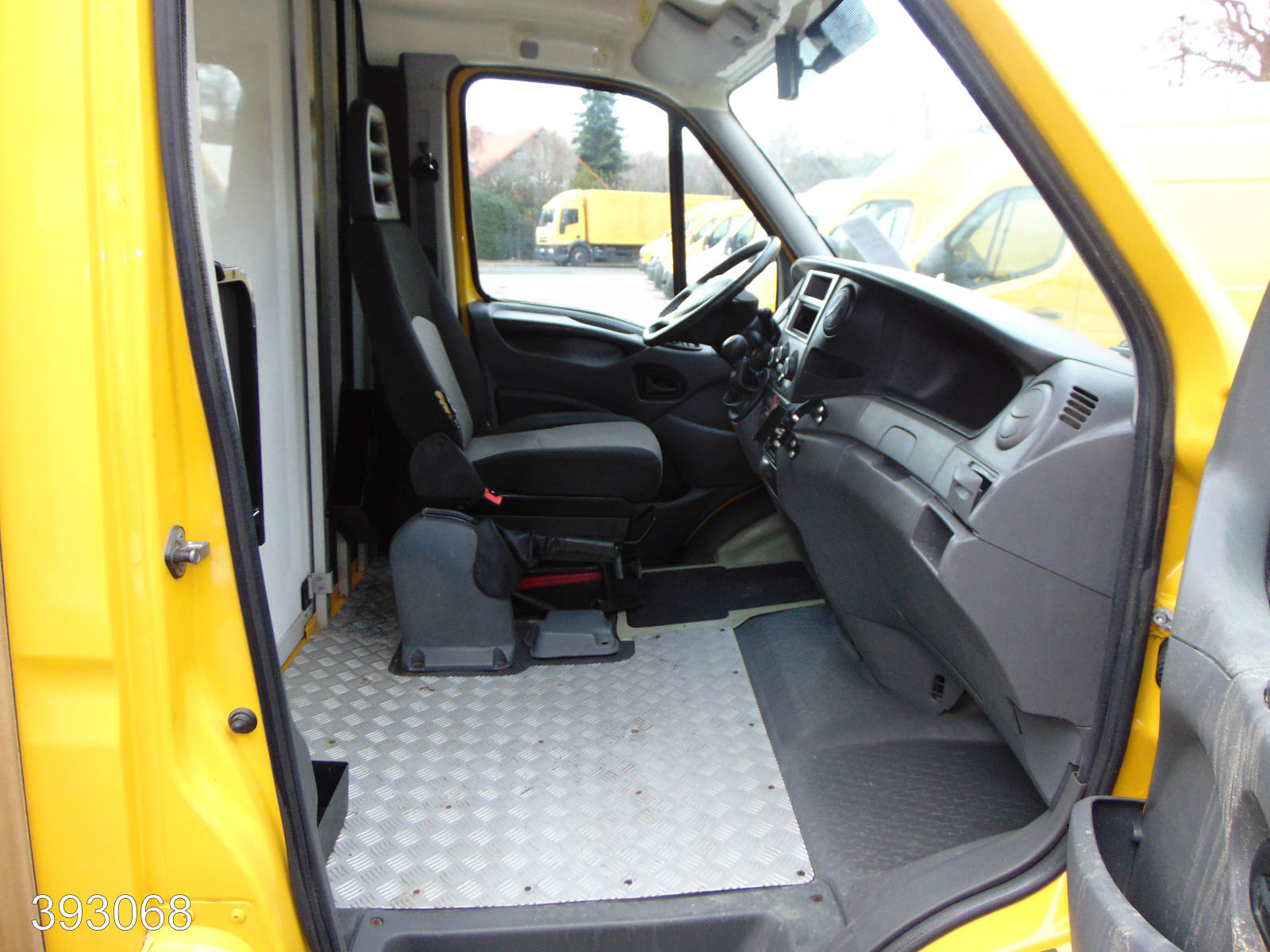 Iveco Daily 35 S 11 A / P Maxi Postkoffer Regalsystem, Interne Nummer: 393068 Bild Nr. 8