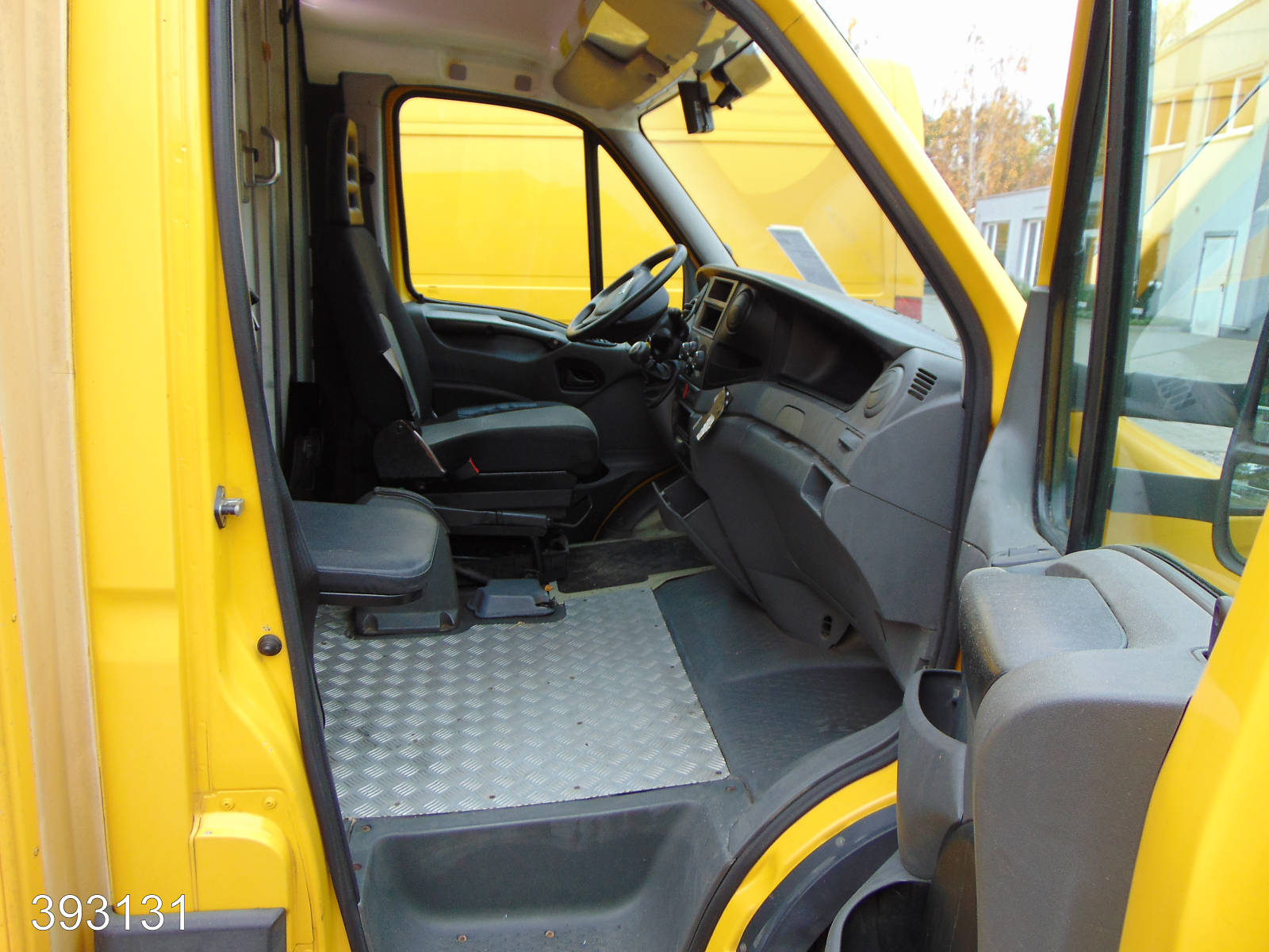 Iveco Daily 35 S 11 A / P Maxi Postkoffer Regalsystem, Interne Nummer: 393131 Bild Nr. 8