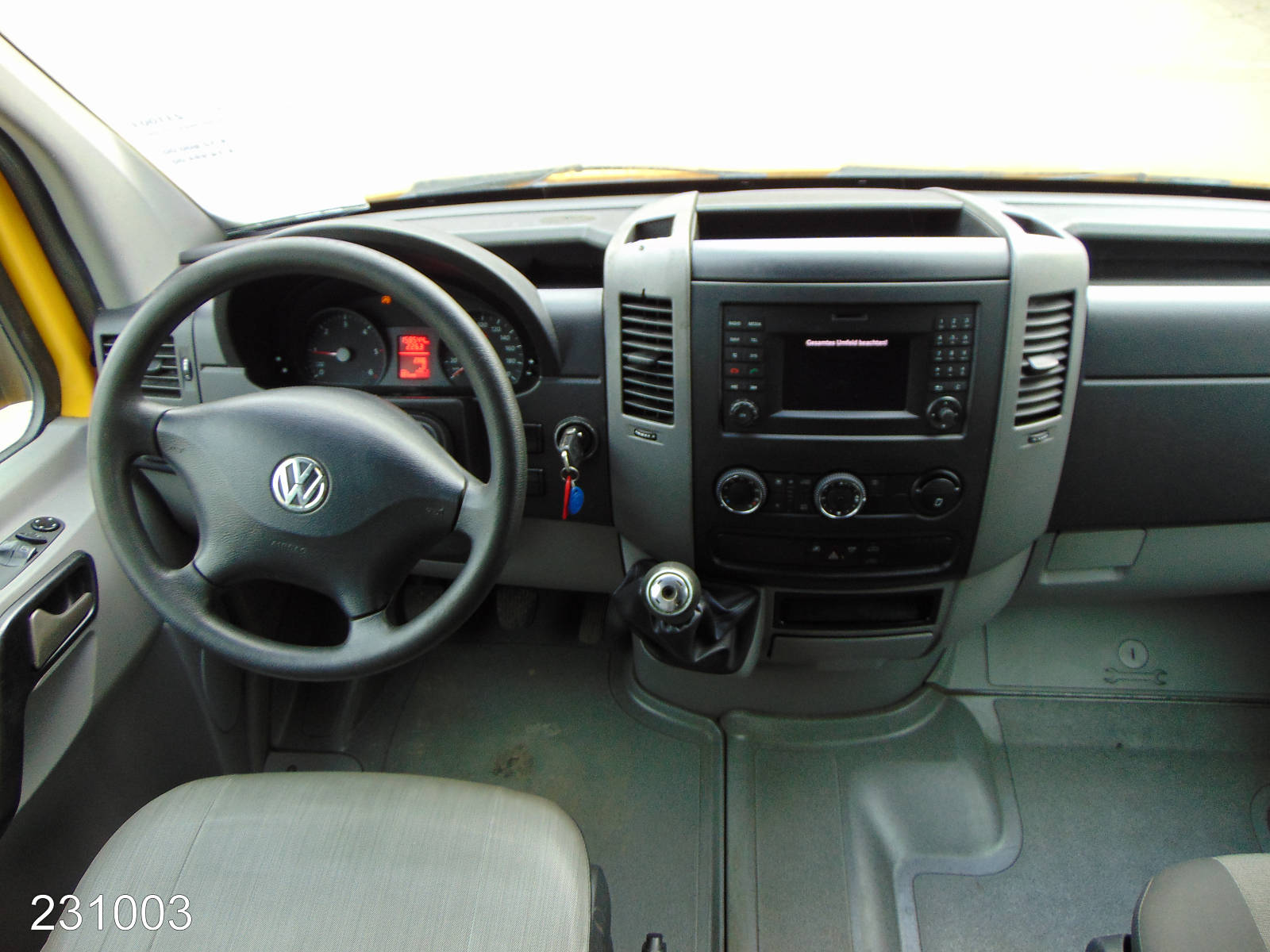 VW CRAFTER 35 2.0 TDI -KLIMA-REGALSYSTEM-KAMERA-, Interne Nummer: 231003 Bild Nr. 4