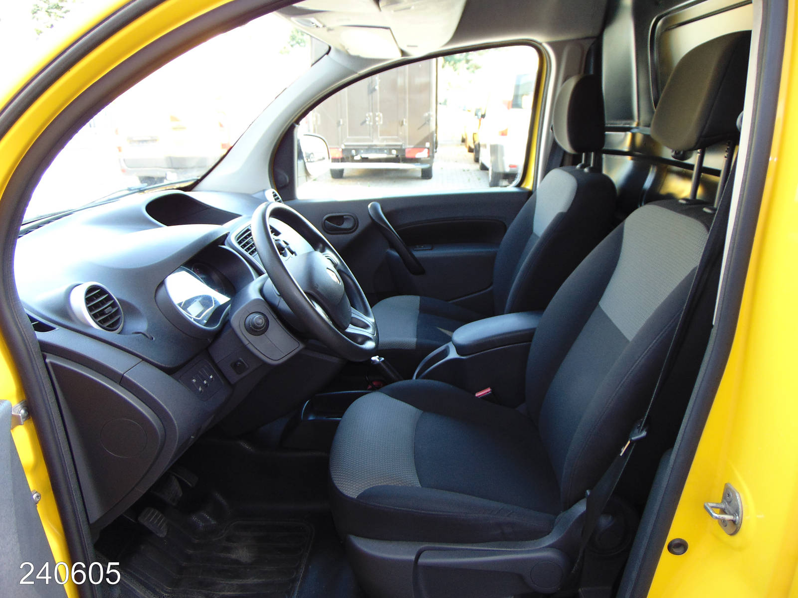 Renault Kangoo 90 1.5 dCi -KLIMA-, Interne Nummer: 240605 Bild Nr. 3