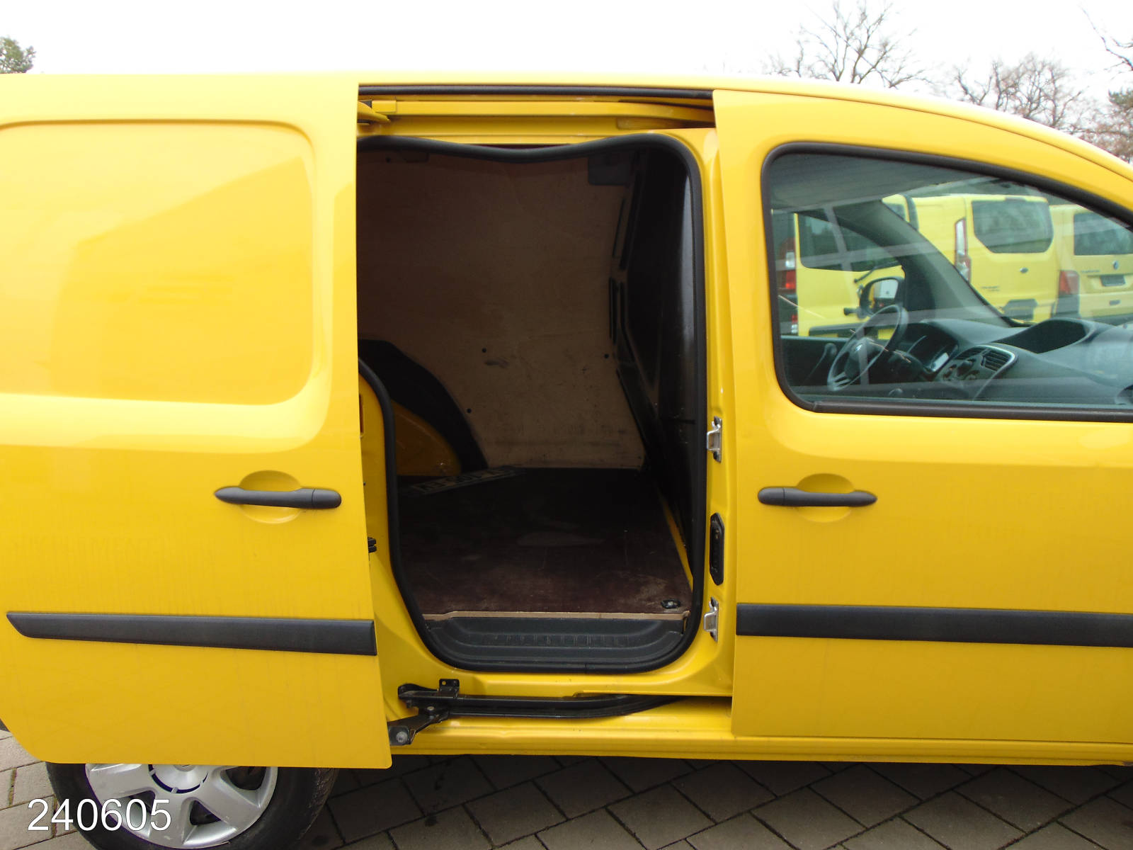 Renault Kangoo 90 1.5 dCi -KLIMA-, Interne Nummer: 240605 Bild Nr. 8