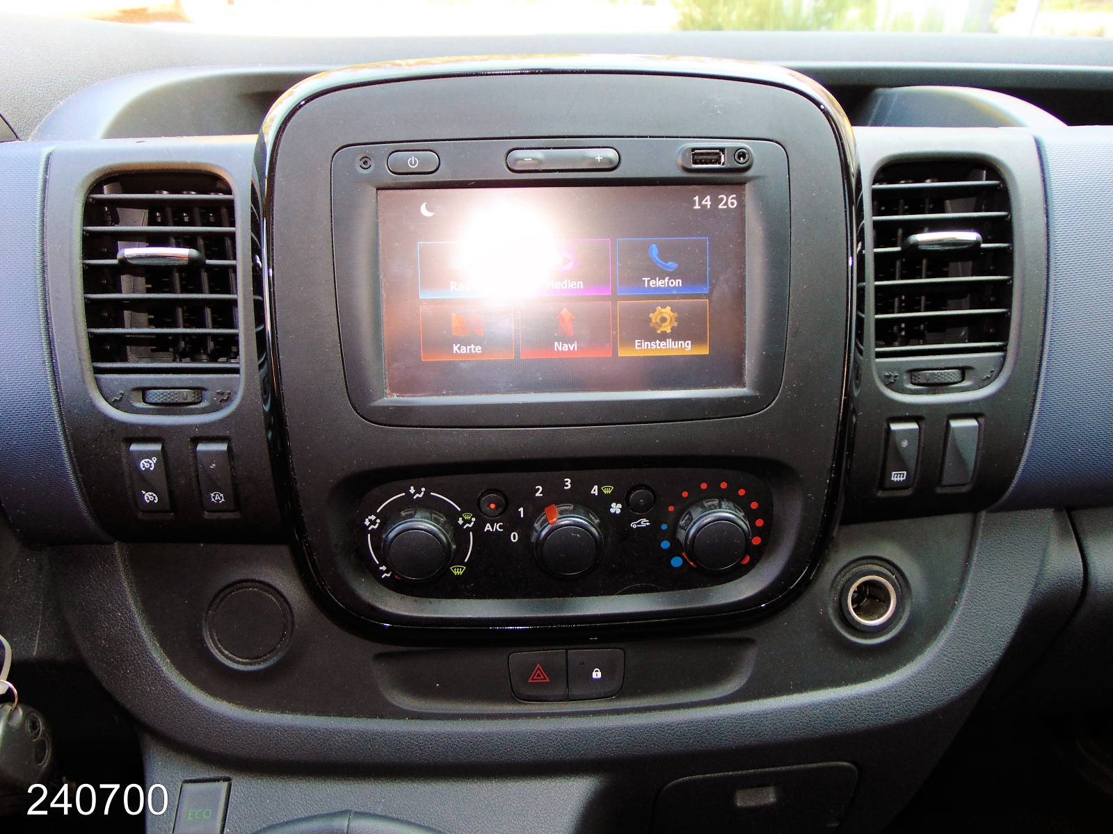 Opel Vivaro 1.6 CDTI BiTurbo L2 AHK-Bott-Klima-Navi, Interne Nummer: 240700 Bild Nr. 6