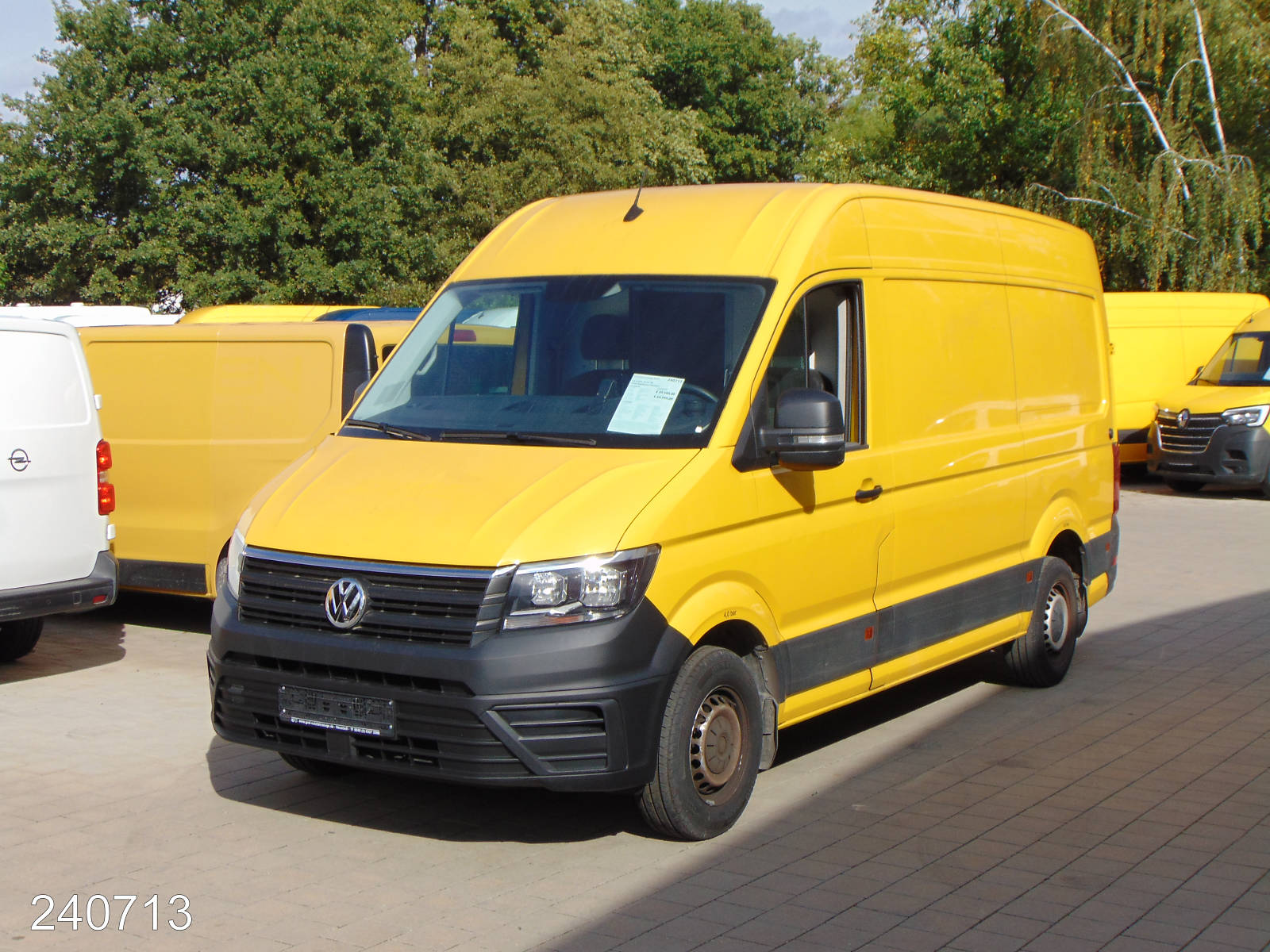 VW CRAFTER 35 2.0 TDI, Interne Nummer: 240713