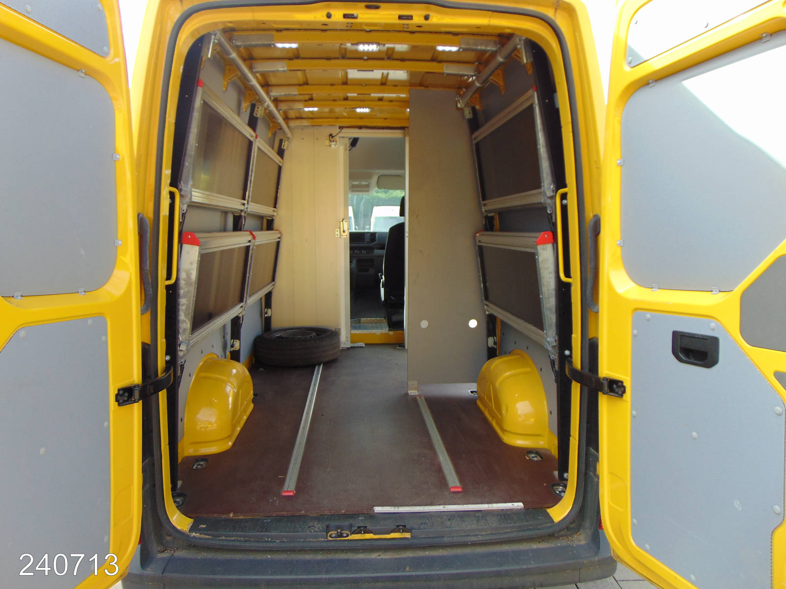 VW Crafter 35 2.0 TDI Regalsystem-Klima-Kamera, Interne Nummer: 240713 Bild Nr. 8