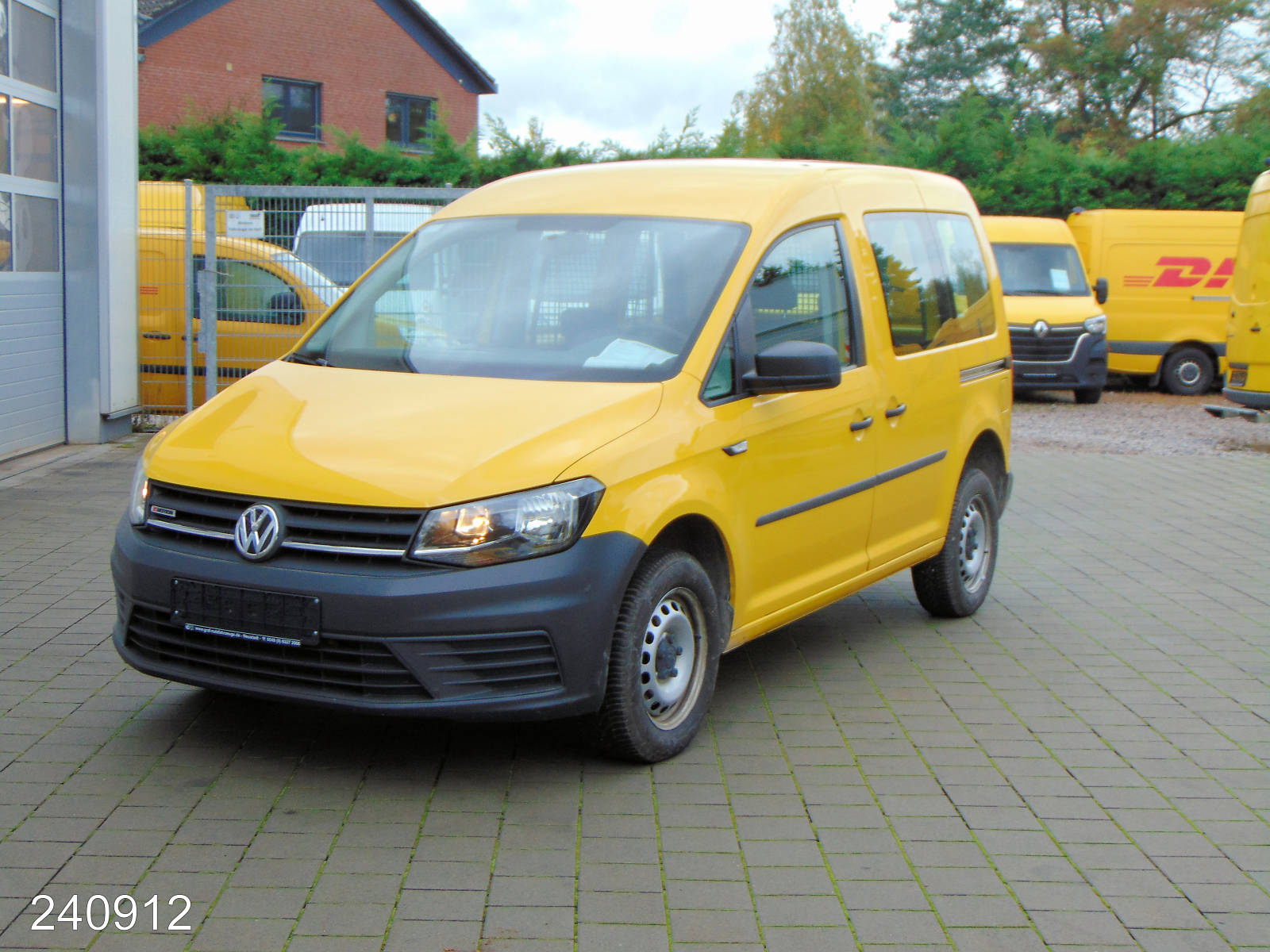 VW CADDY 2.0 TDI 4motion, Interne Nummer: 240912