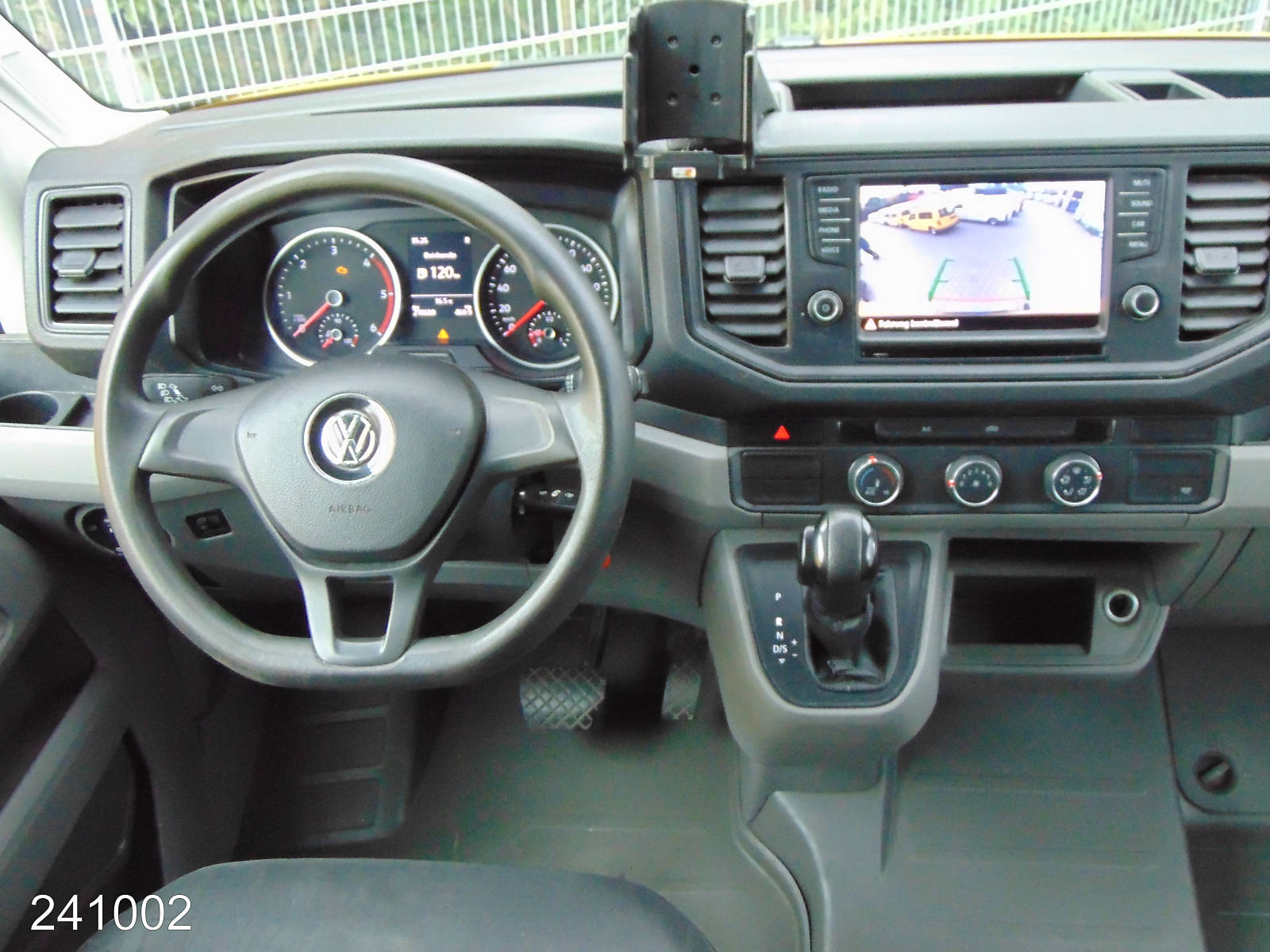 VW Crafter 35 2.0 TDI DSG Regalsystem-Klima-Kamera, Interne Nummer: 241002 Bild Nr. 4