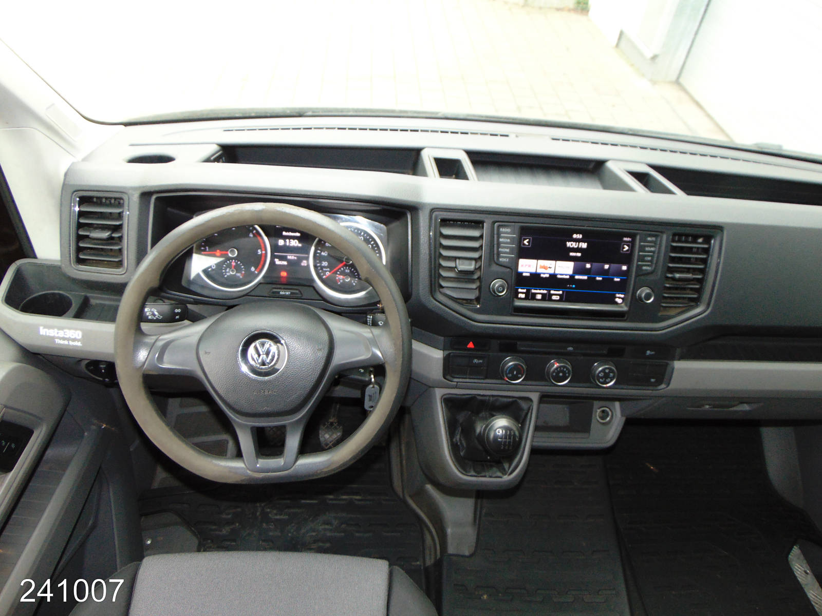 VW Crafter 35 2.0 TDI - Regalsystem, Interne Nummer: 241007 Bild Nr. 4