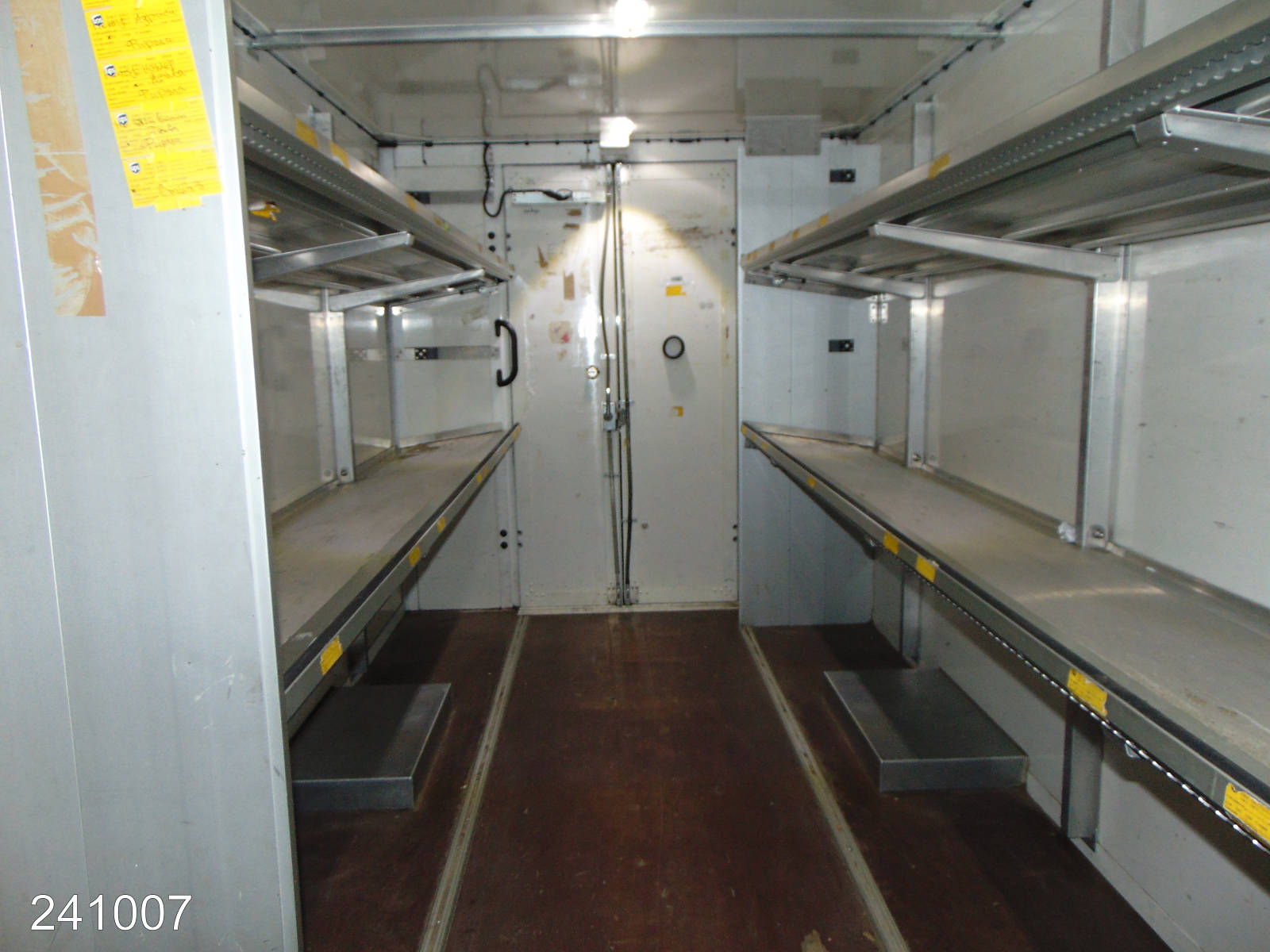 VW Crafter 35 2.0 TDI - Regalsystem, Interne Nummer: 241007 Bild Nr. 8