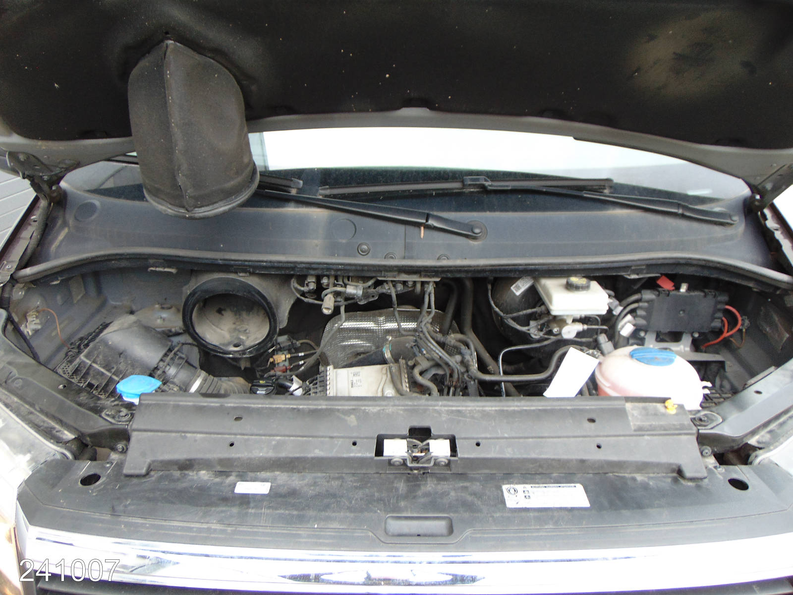 VW Crafter 35 2.0 TDI - Regalsystem, Interne Nummer: 241007 Bild Nr. 11