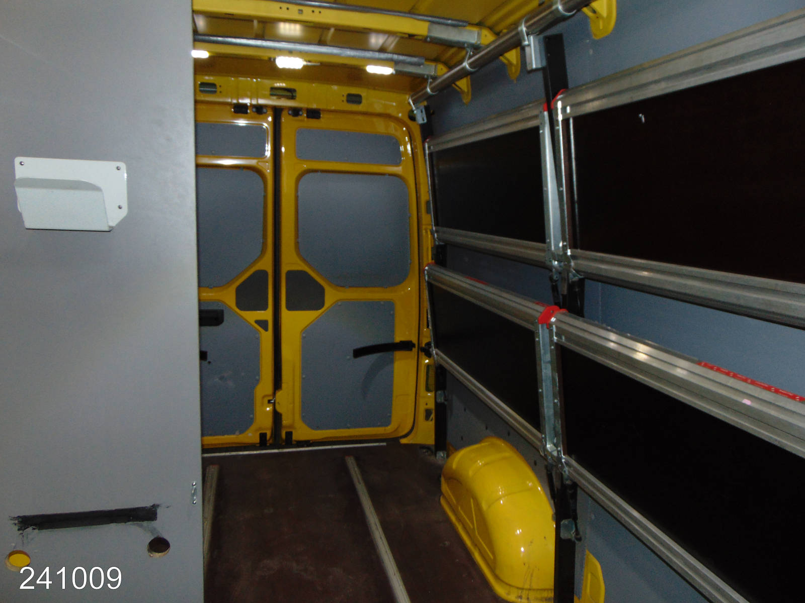 VW Crafter 35 2.0 TDI DSG Regalsystem-Klima-Kamera, Interne Nummer: 241009 Bild Nr. 9