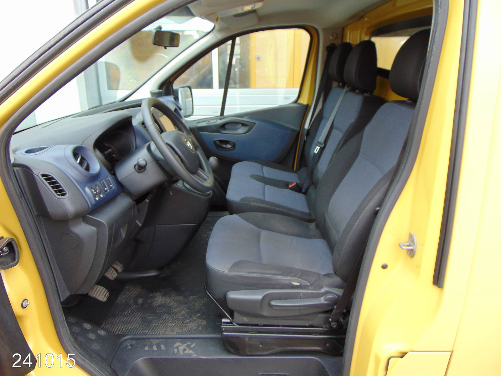 Opel VIVARO 1.6 CDTI L2 -AHK-Bott-Klima-Navi-, Interne Nummer: 241015 Bild Nr. 3