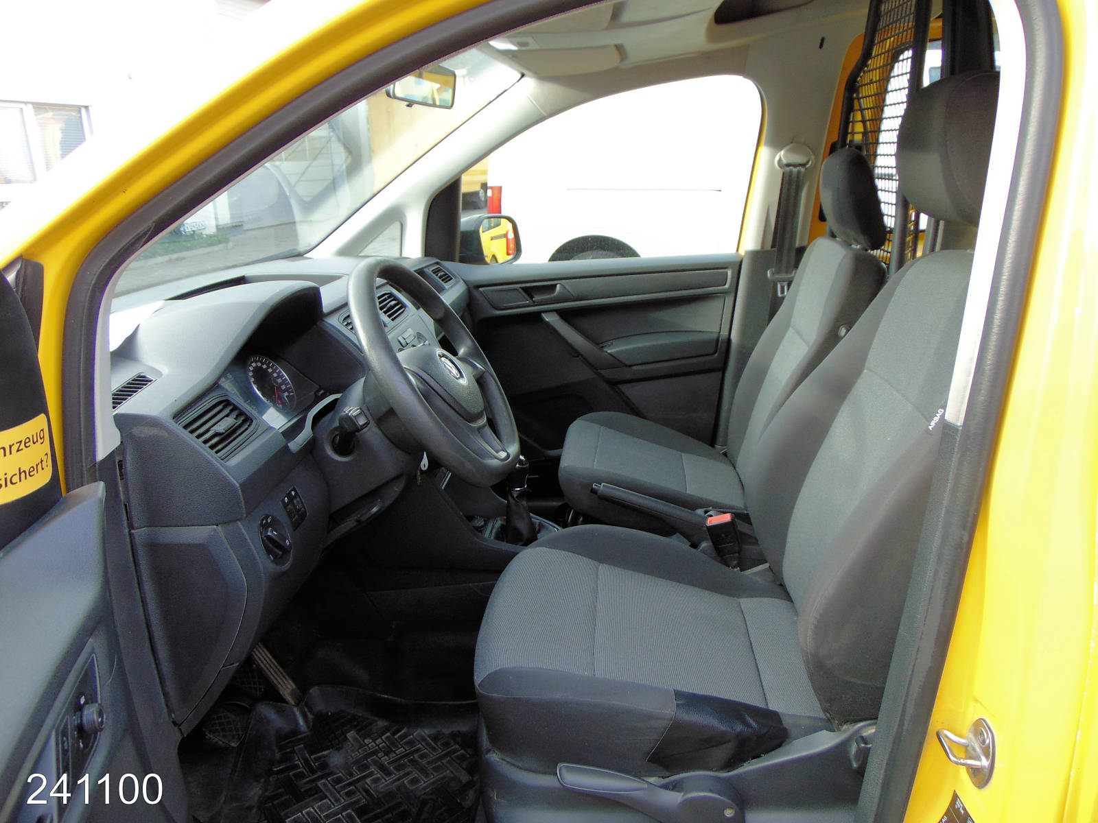 VW Caddy Maxi 2.0 TDI 4Motion -2x Schiebetür-HFT-, Interne Nummer: 241100 Bild Nr. 3