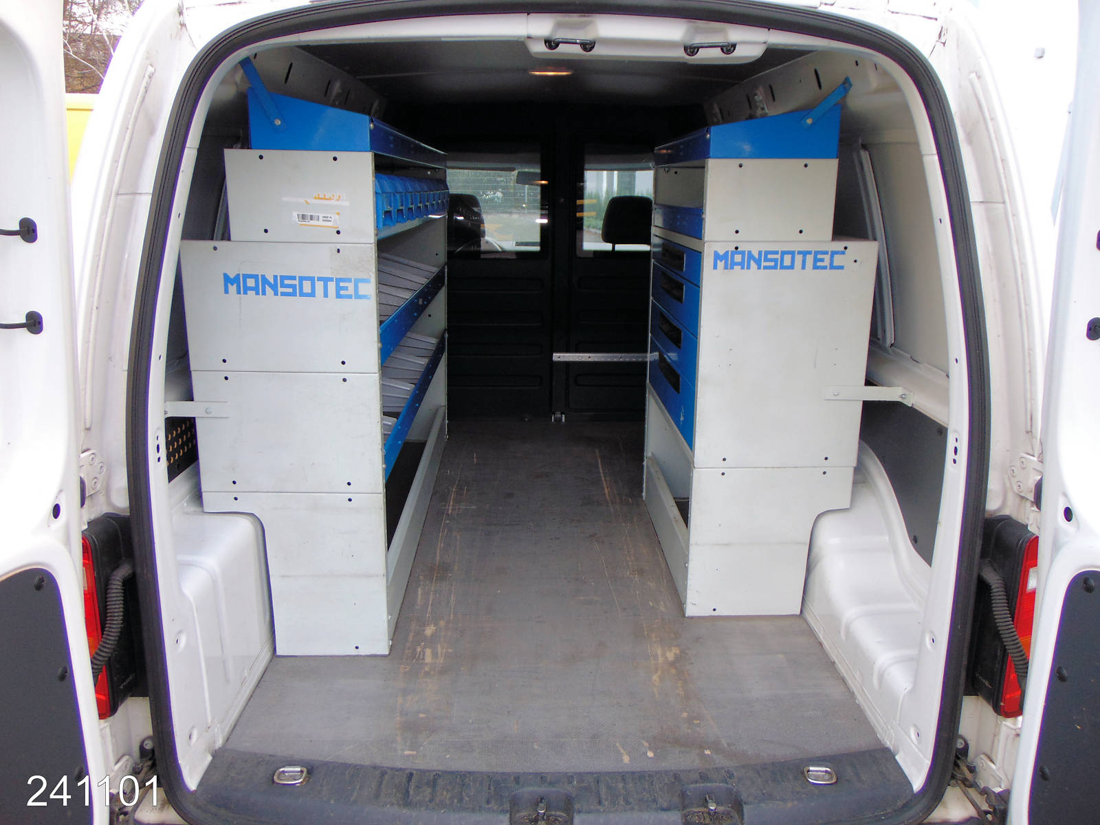 VW Caddy Maxi 2.0 TDI -KLIMA-Regaleinbau-HFT-, Interne Nummer: 241101 Bild Nr. 8