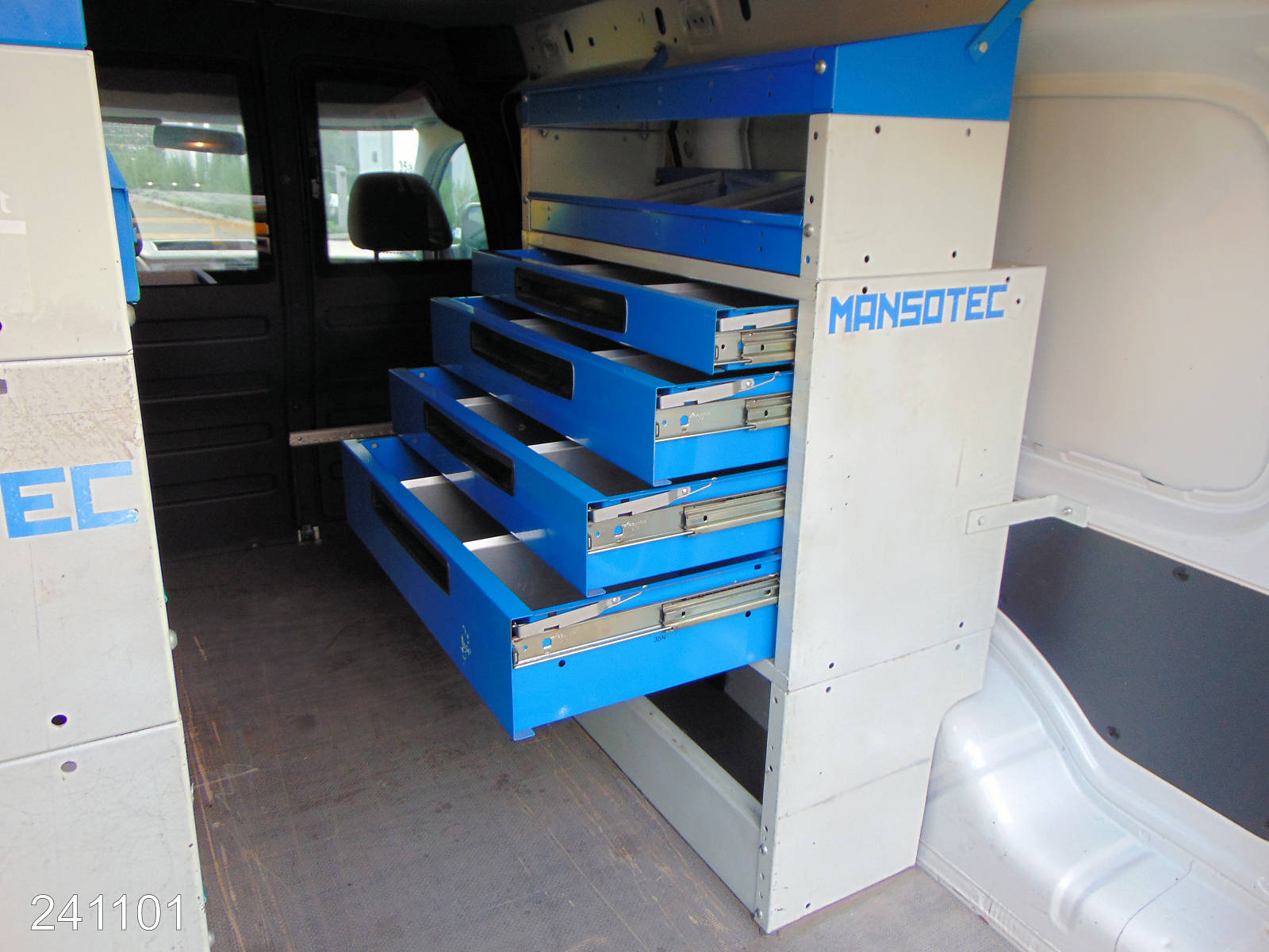 VW Caddy Maxi 2.0 TDI -KLIMA-Regaleinbau-HFT-, Interne Nummer: 241101 Bild Nr. 9