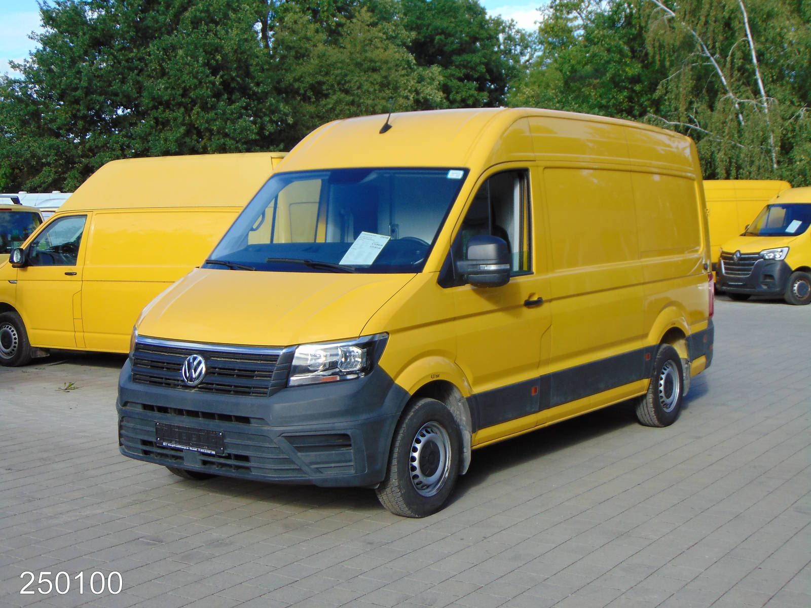 VW CRAFTER 35 2.0 TDI, Interne Nummer: 250100