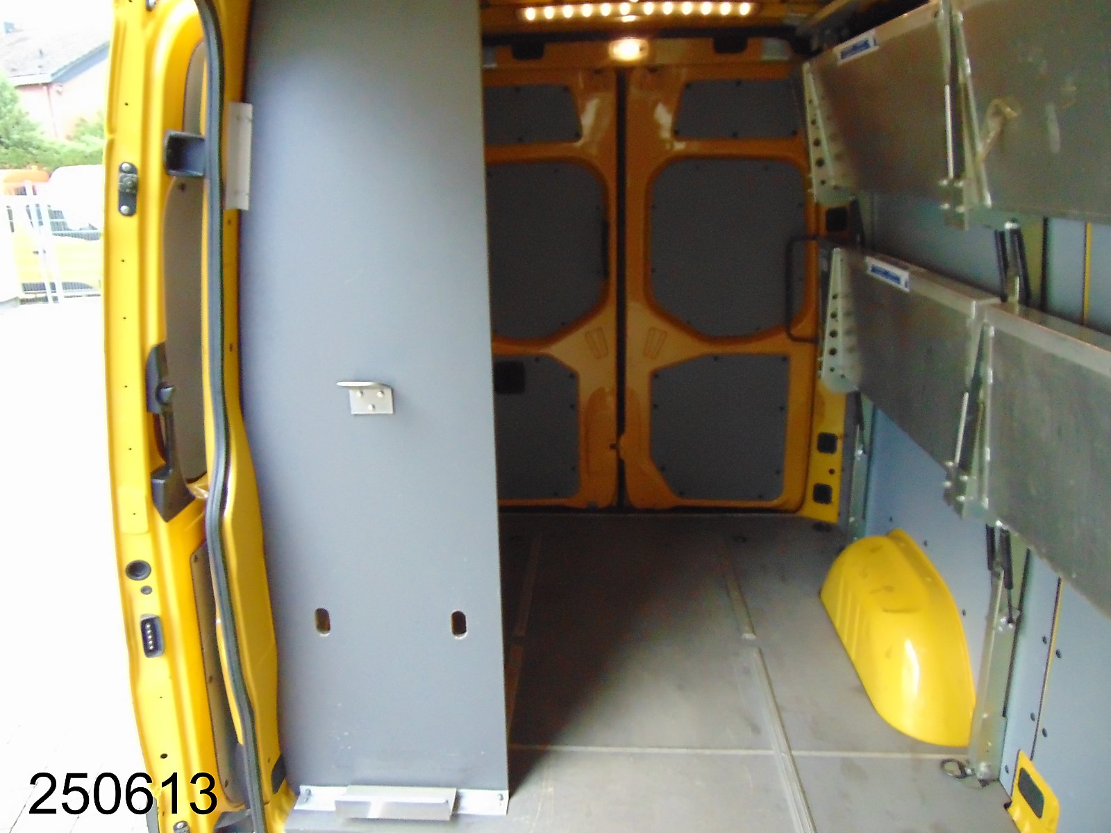 Mercedes Sprinter 314 CDI Regalsystem-Klima-Kamera, Interne Nummer: 250613 Bild Nr. 9