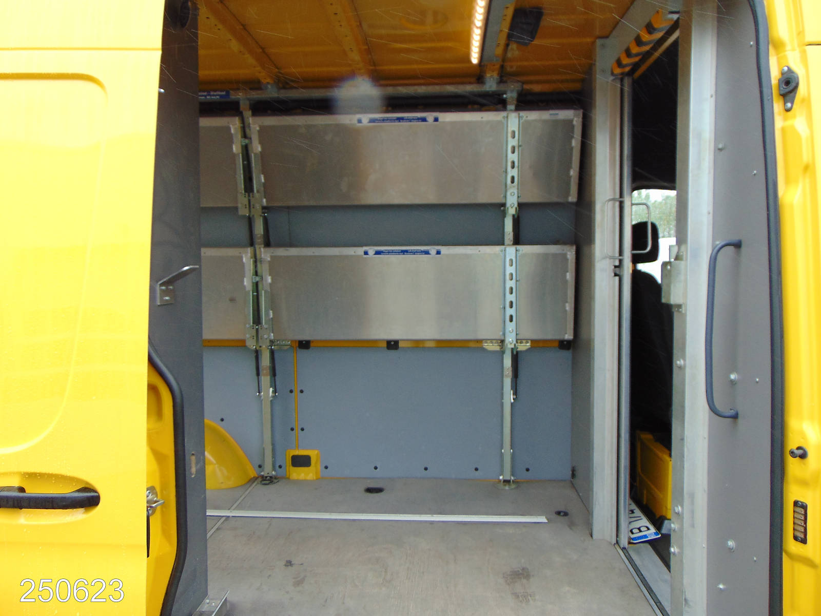 Mercedes Sprinter 314 CDI Regalsystem-Klima-Kamera, Interne Nummer: 250623 Bild Nr. 10