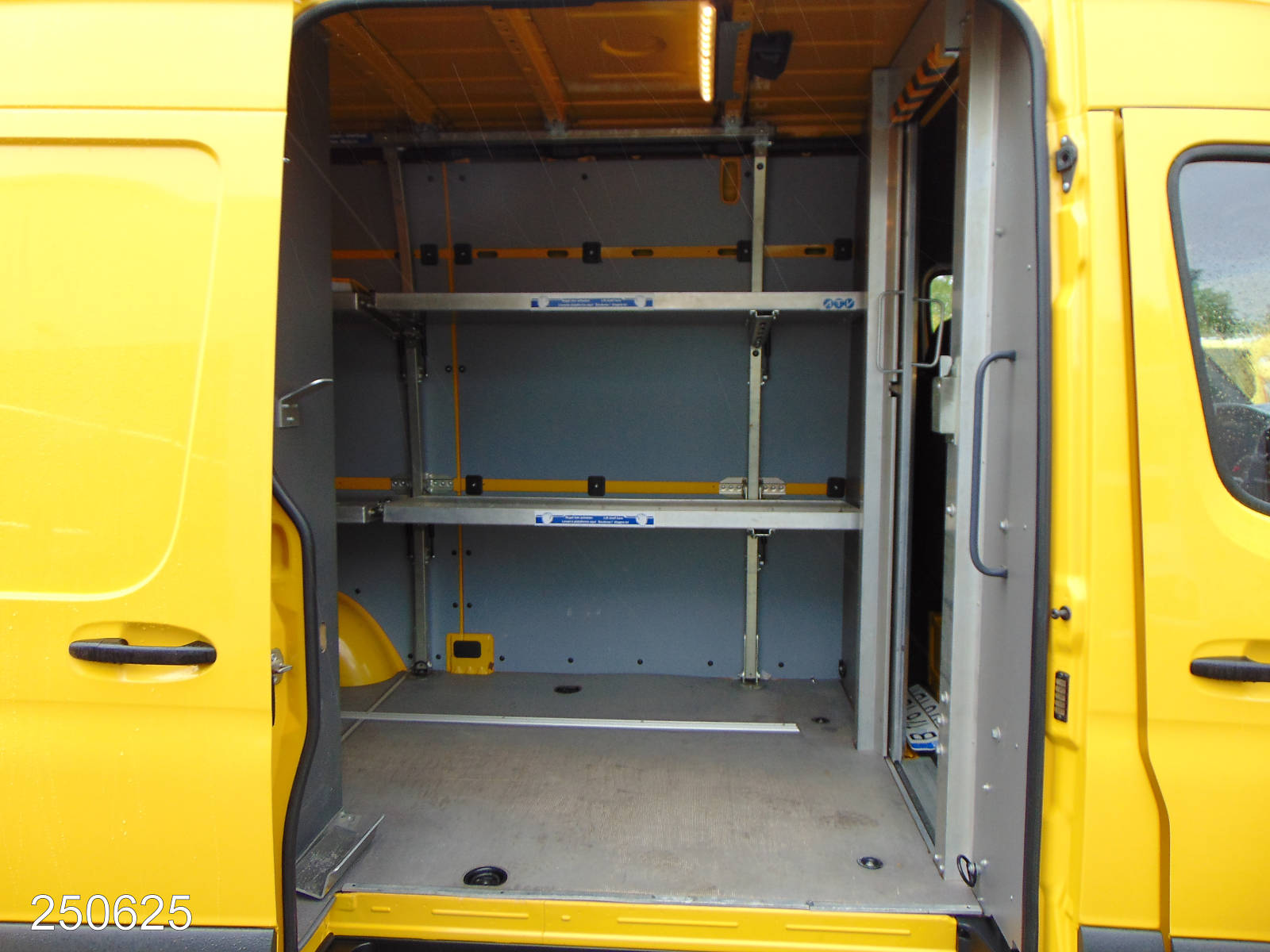 Mercedes SPRINTER 314 CDI KLIMA-KAMERA-REGALSYSTEM, Interne Nummer: 250625 Bild Nr. 10