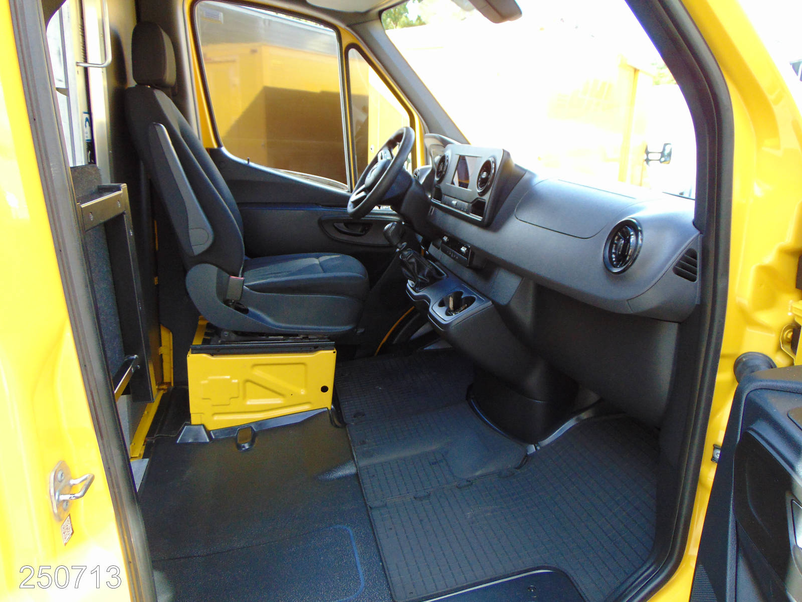 Mercedes Sprinter 314 CDI Regalsystem-Klima-Kamera, Interne Nummer: 250713 Bild Nr. 6
