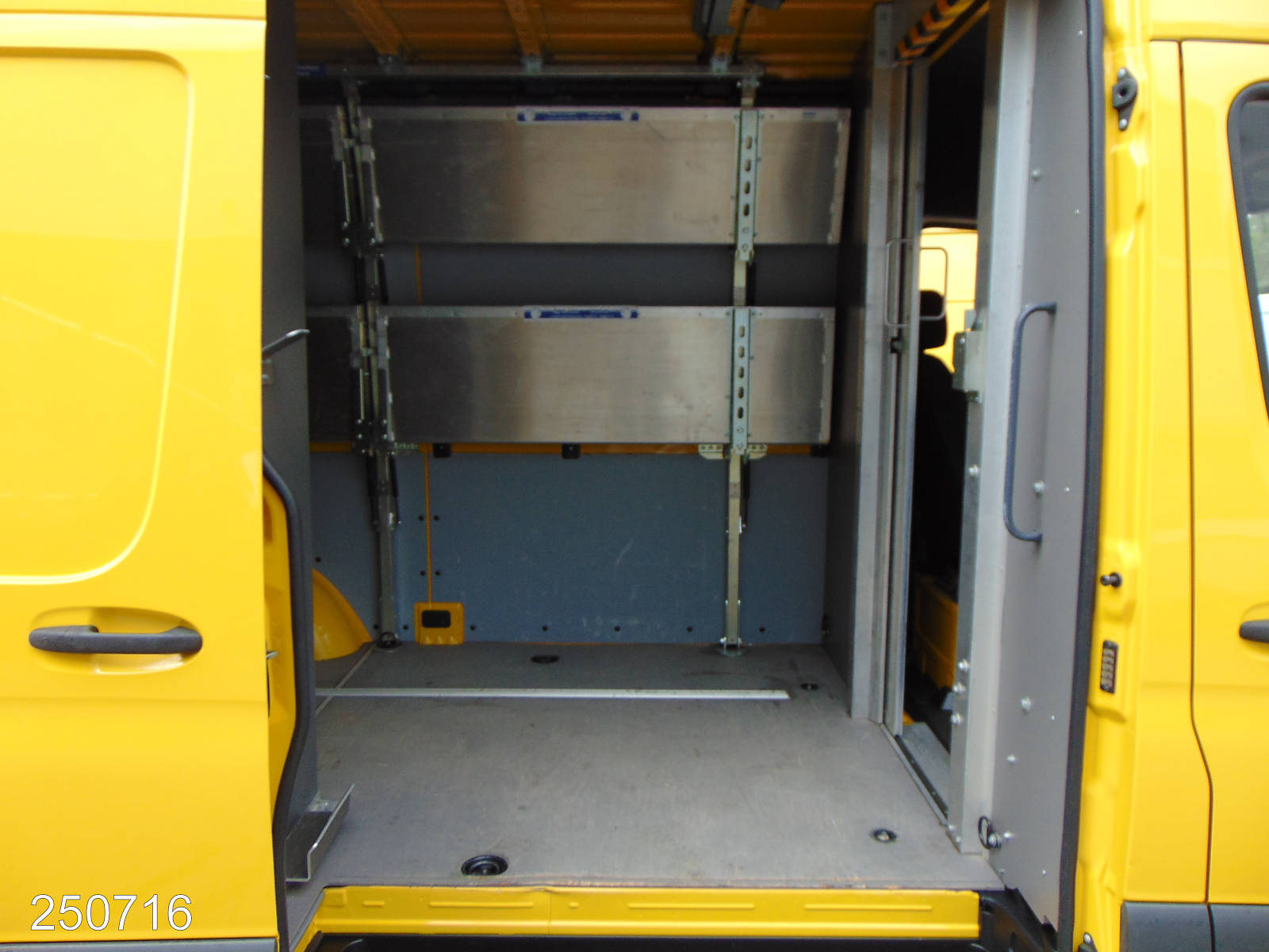 Mercedes Sprinter 314 CDI Regalsystem-Klima-Kamera, Interne Nummer: 250716 Bild Nr. 9