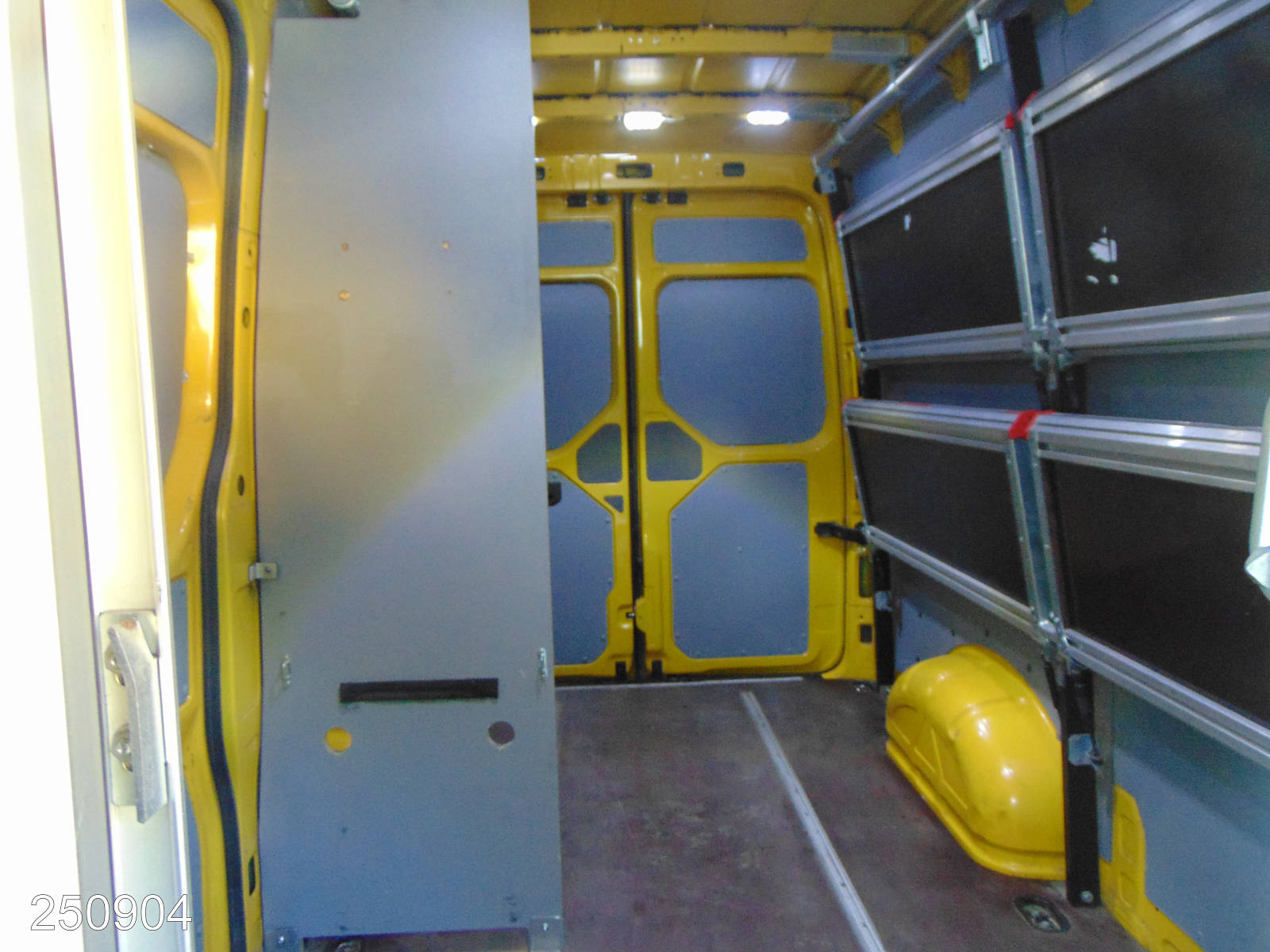 VW Crafter 35 2.0 TDI DSG Regalsystem-Klima-Kamera, Interne Nummer: 250904 Bild Nr. 7