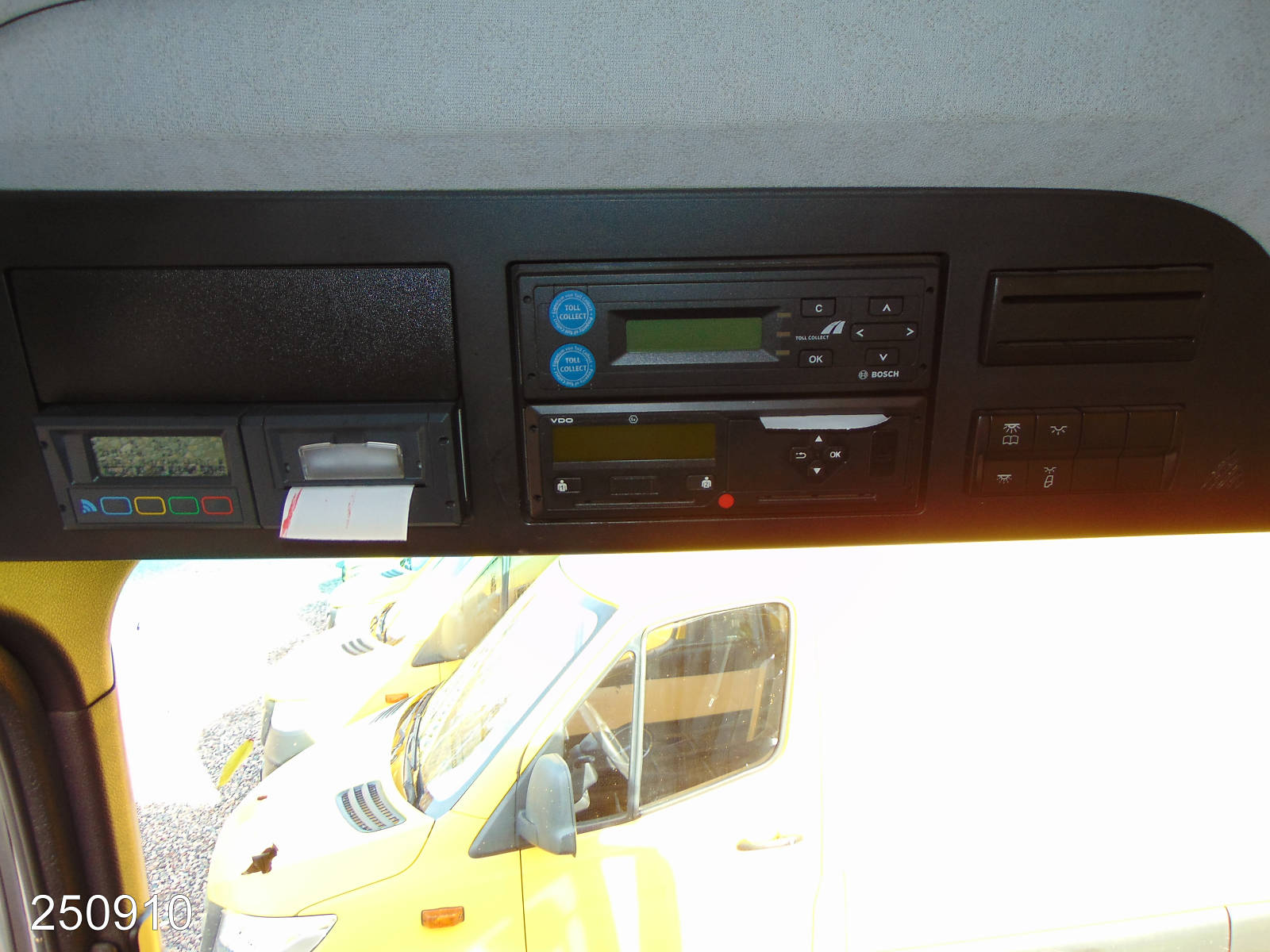 Mercedes ANTOS 1833L 3-Zonen Kühlkoffer*LBW, Interne Nummer: 250910 Bild Nr. 9