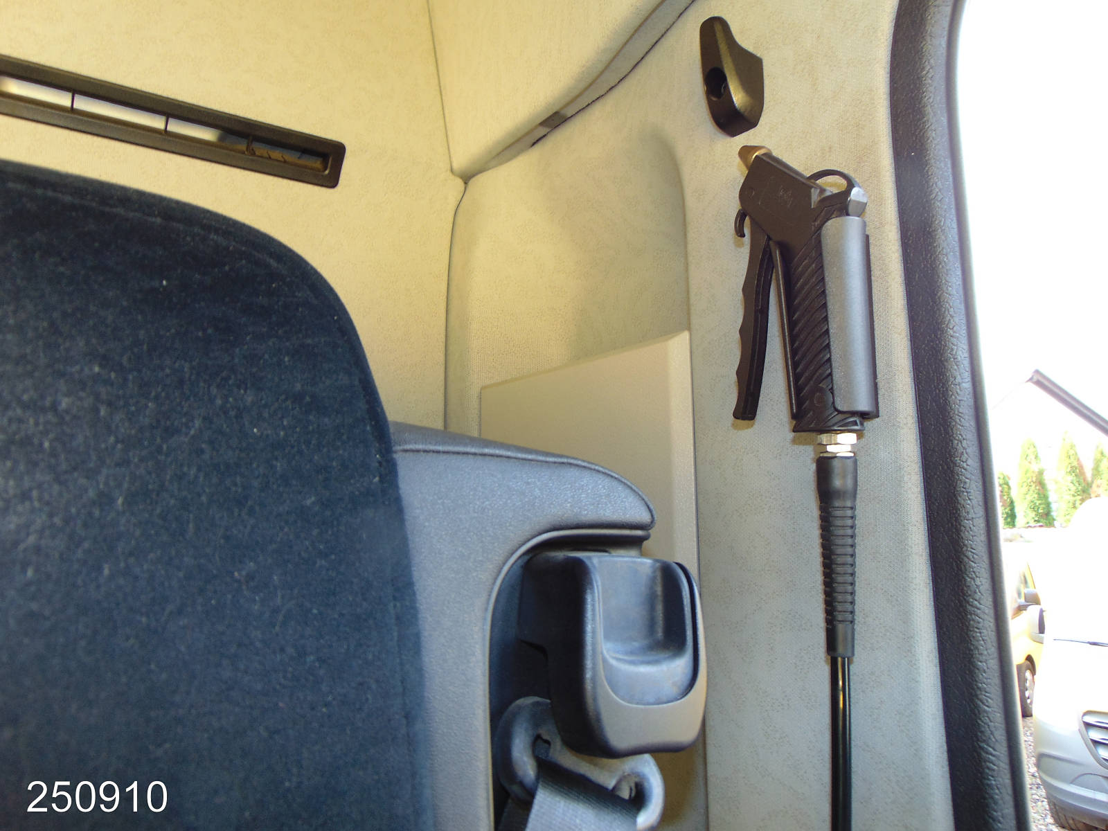 Mercedes ANTOS 1833L 3-Zonen Kühlkoffer*LBW, Interne Nummer: 250910 Bild Nr. 11