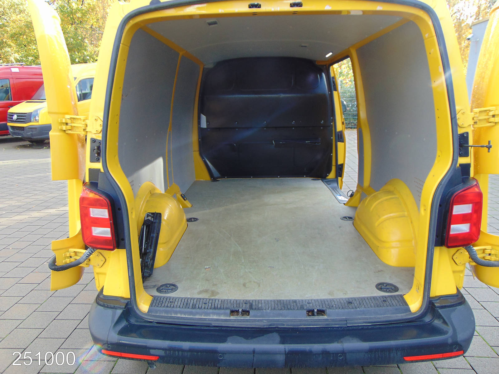 VW T6 Transporter 2.0 TDI -KLIMA-, Interne Nummer: 251000 Bild Nr. 7