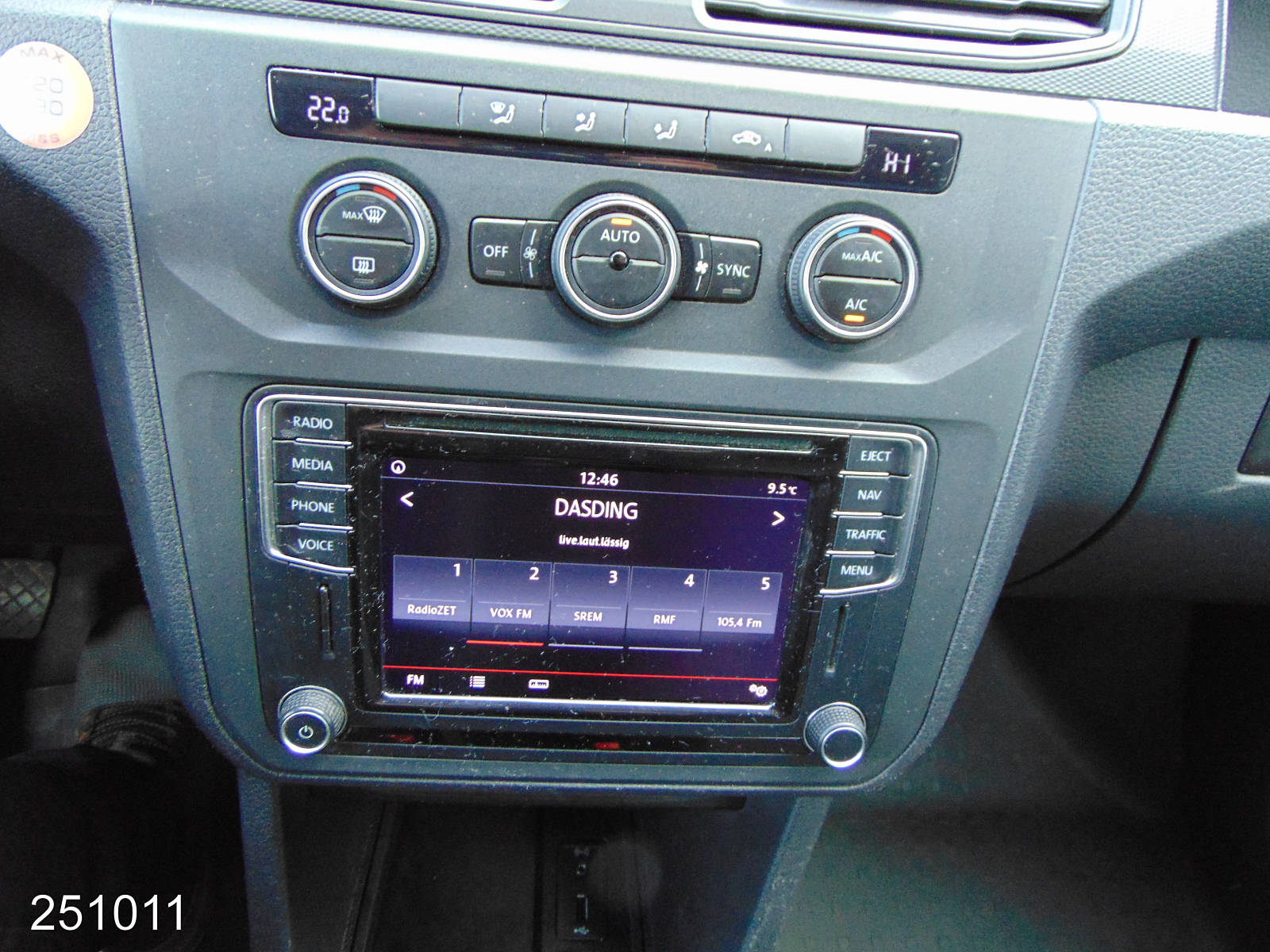 VW Caddy Maxi 2.0 TDI 4Motion KLIMA-NAVI-WERKSTATT, Interne Nummer: 251011 Bild Nr. 6