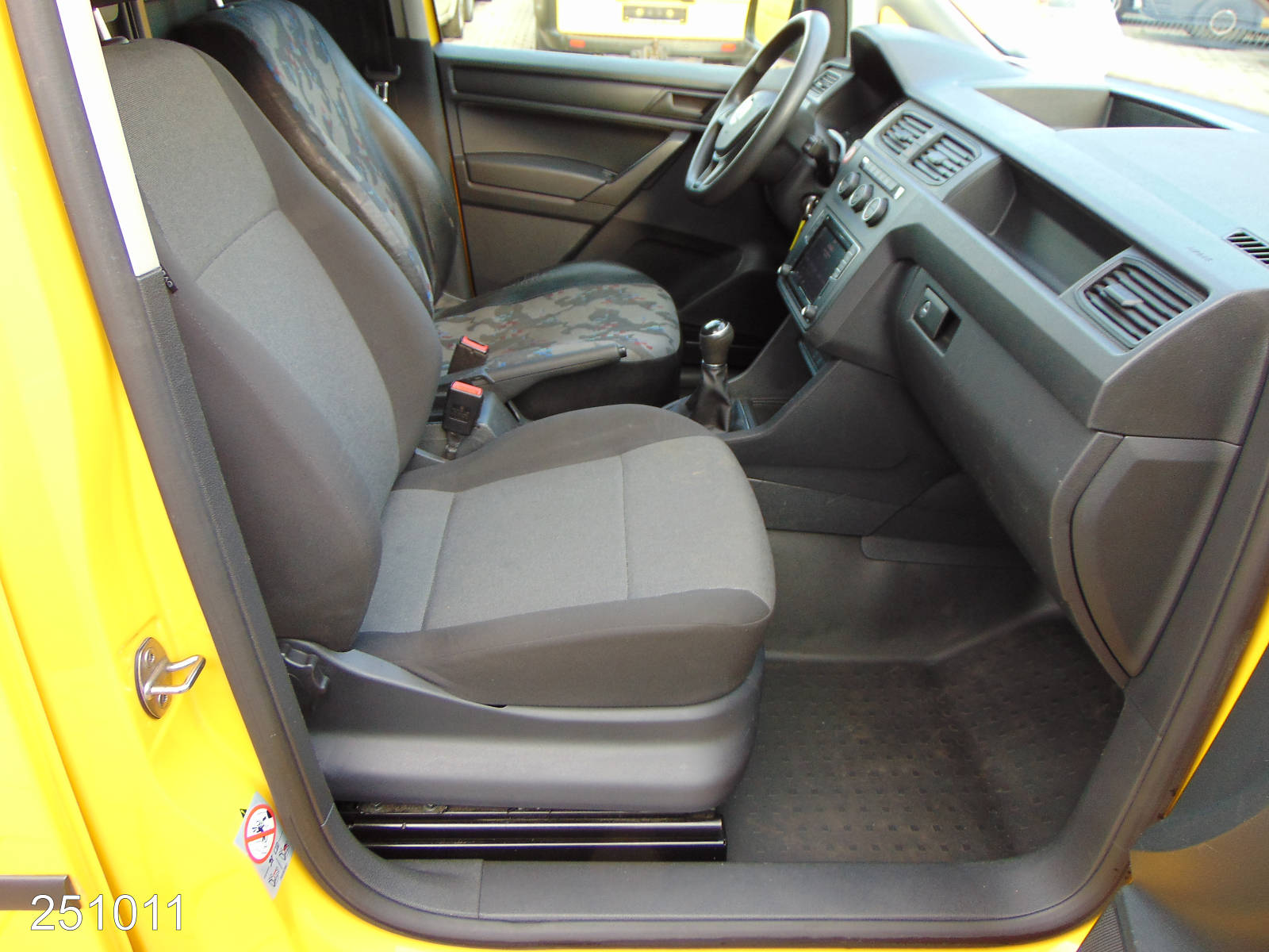 VW Caddy Maxi 2.0 TDI 4Motion KLIMA-NAVI-WERKSTATT, Interne Nummer: 251011 Bild Nr. 11