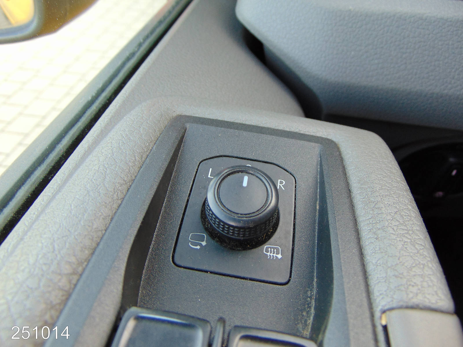 VW Crafter 35 2.0 TDI Regalsystem-Klima-Kamera, Interne Nummer: 251014 Bild Nr. 8
