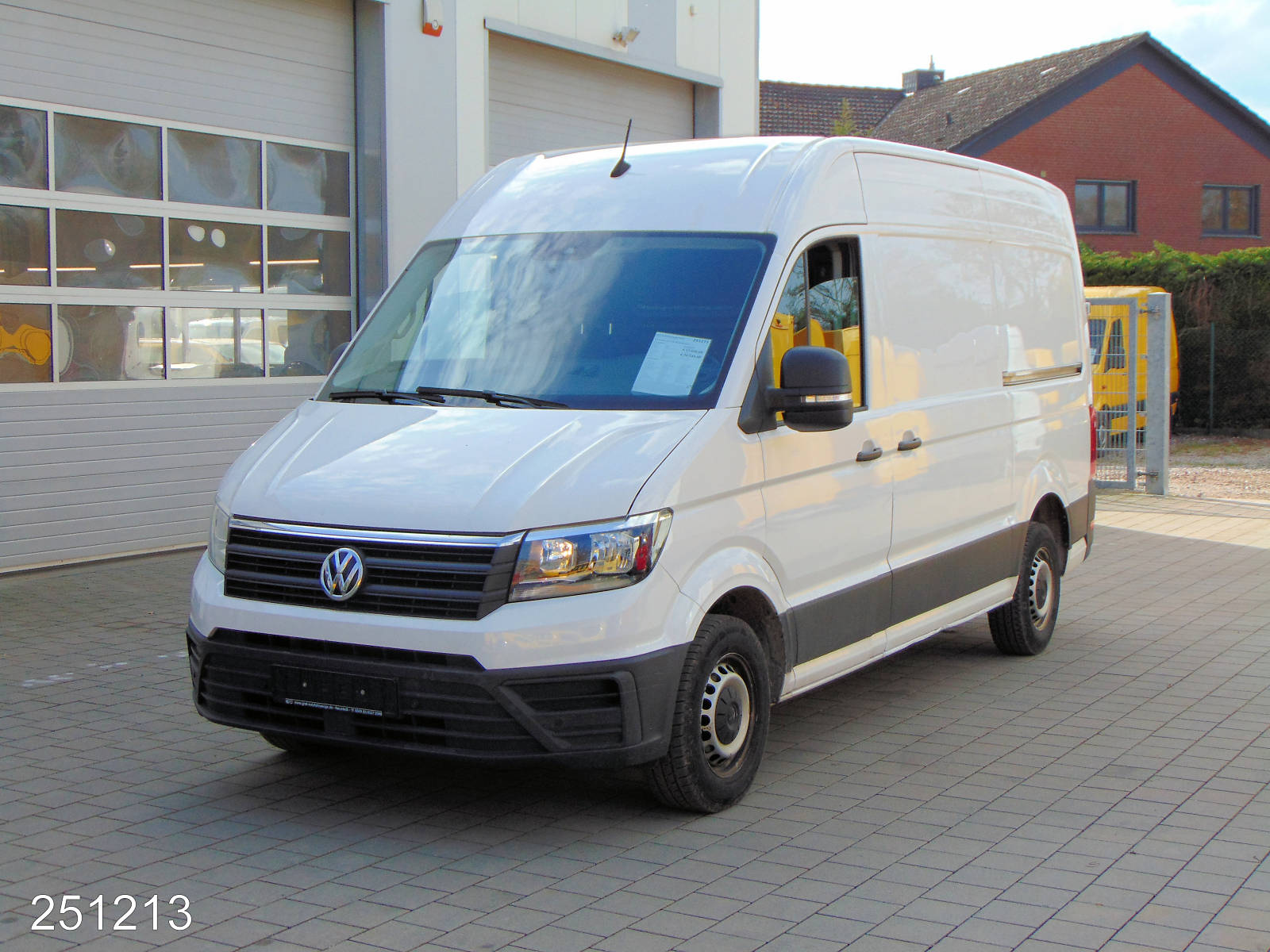 VW CRAFTER 35 2.0 TDI, Interne Nummer: 251213