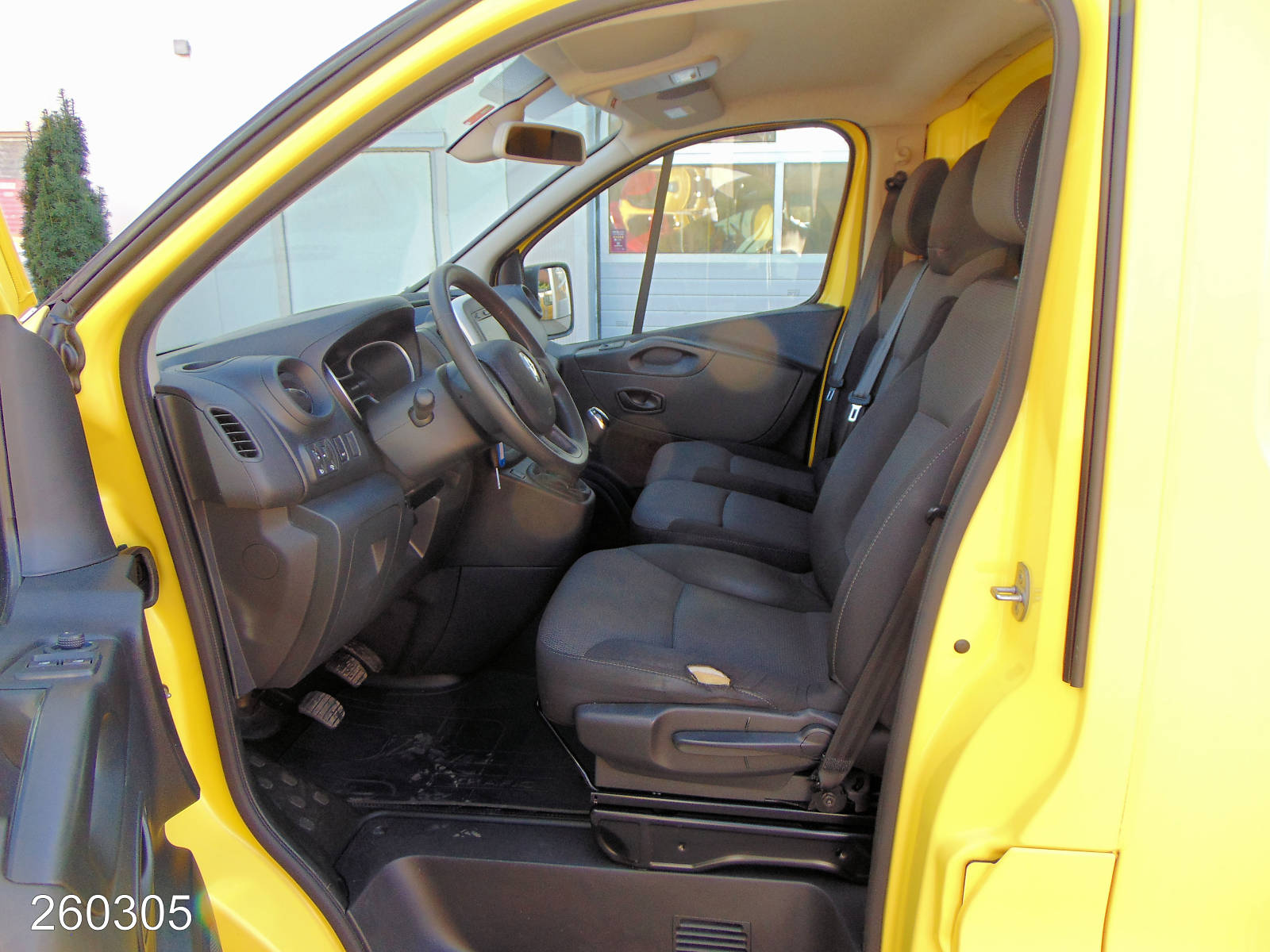 Renault Trafic 2.0 dCi 145 L2 AHK-Bott-Klima-Navi-Kamera, Interne Nummer: 260305 Bild Nr. 3