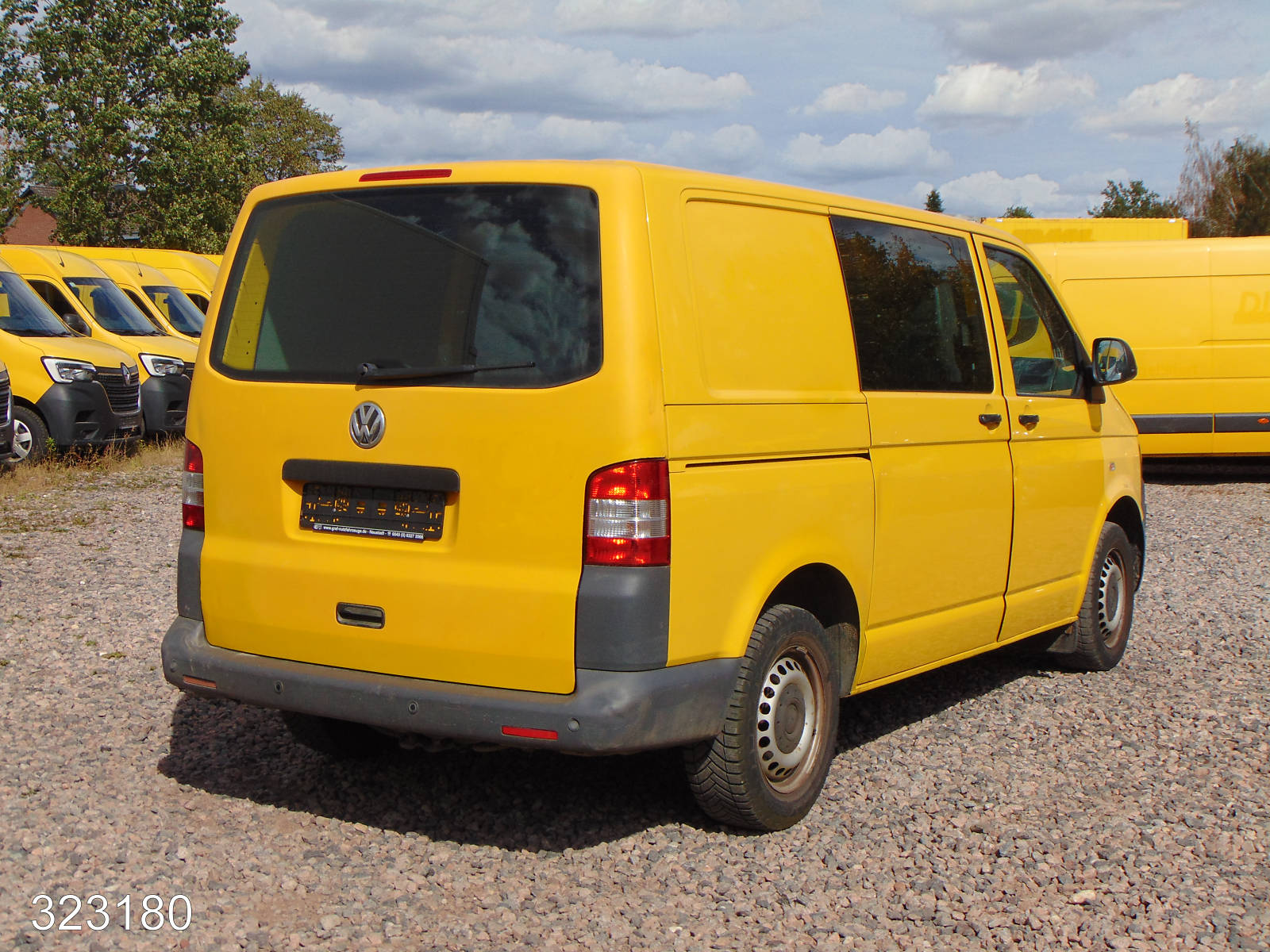 VW T5 Transporter 2.0 TDI 2x Schiebetür-3 Sitzer, Interne Nummer: 323180 Bild Nr. 2