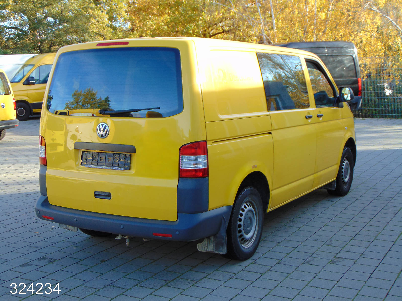 VW T5 TRANSPORTER 2.0 TDI 2x Schiebetür-3 Sitzer, Interne Nummer: 324234 Bild Nr. 2