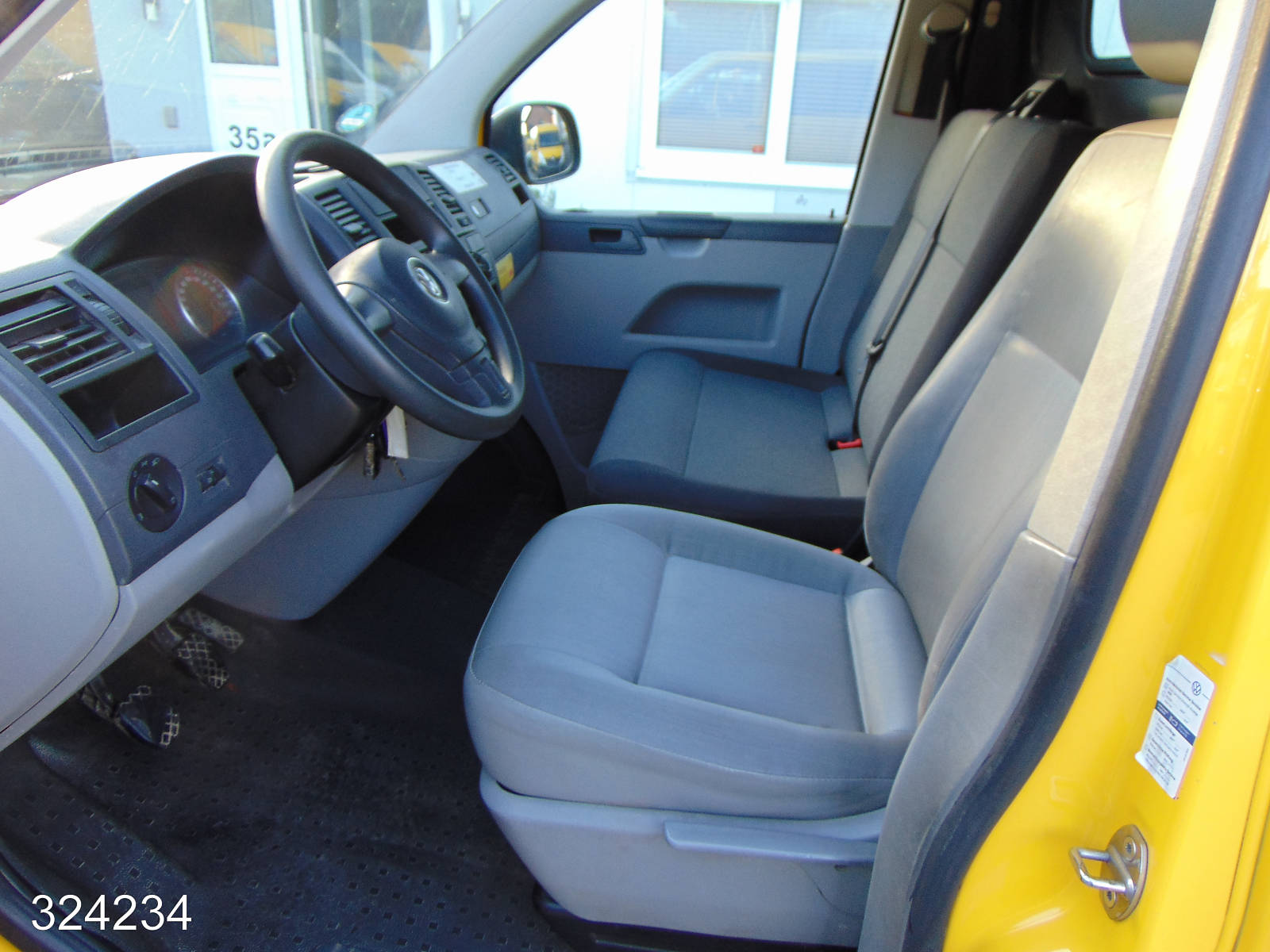 VW T5 TRANSPORTER 2.0 TDI 2x Schiebetür-3 Sitzer, Interne Nummer: 324234 Bild Nr. 3