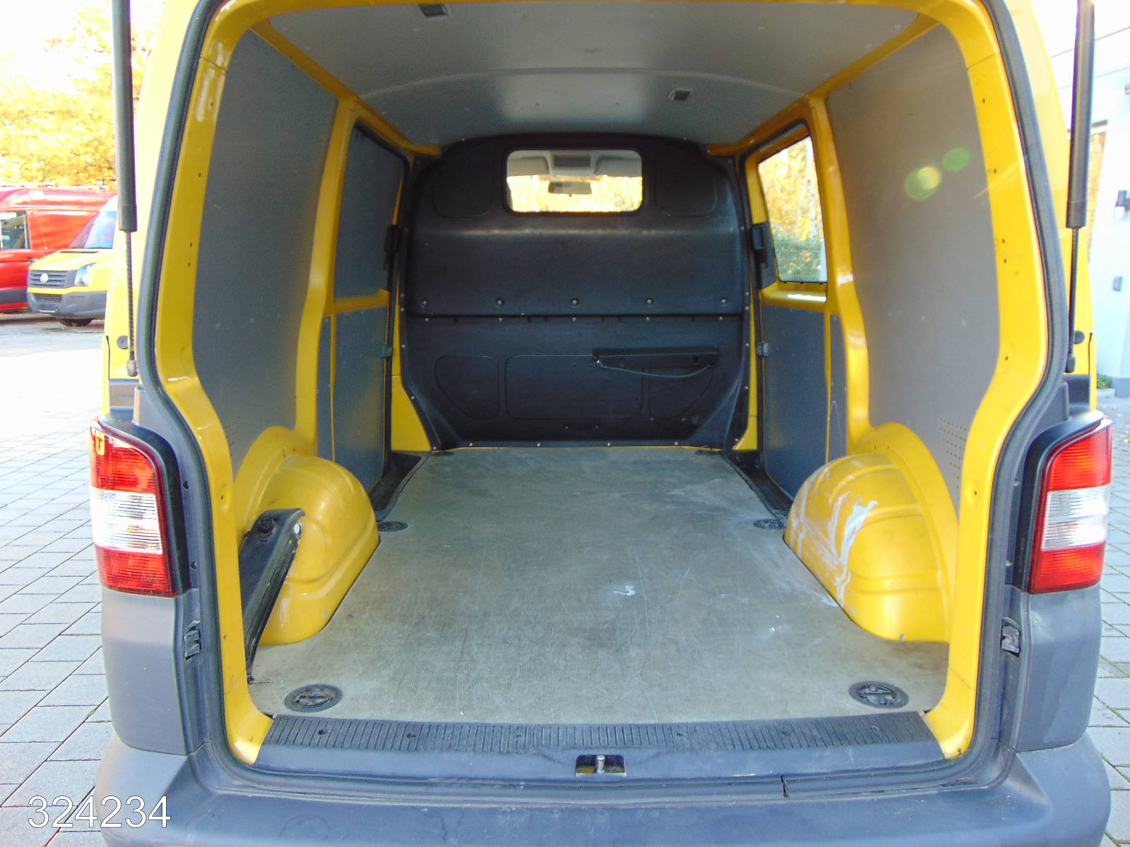 VW T5 TRANSPORTER 2.0 TDI 2x Schiebetür-3 Sitzer, Interne Nummer: 324234 Bild Nr. 7