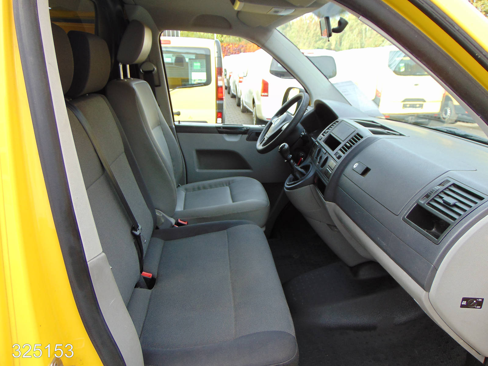 VW T5 TRANSPORTER 2.0 TDI 2x Schiebetür-3 Sitzer, Interne Nummer: 325153 Bild Nr. 6