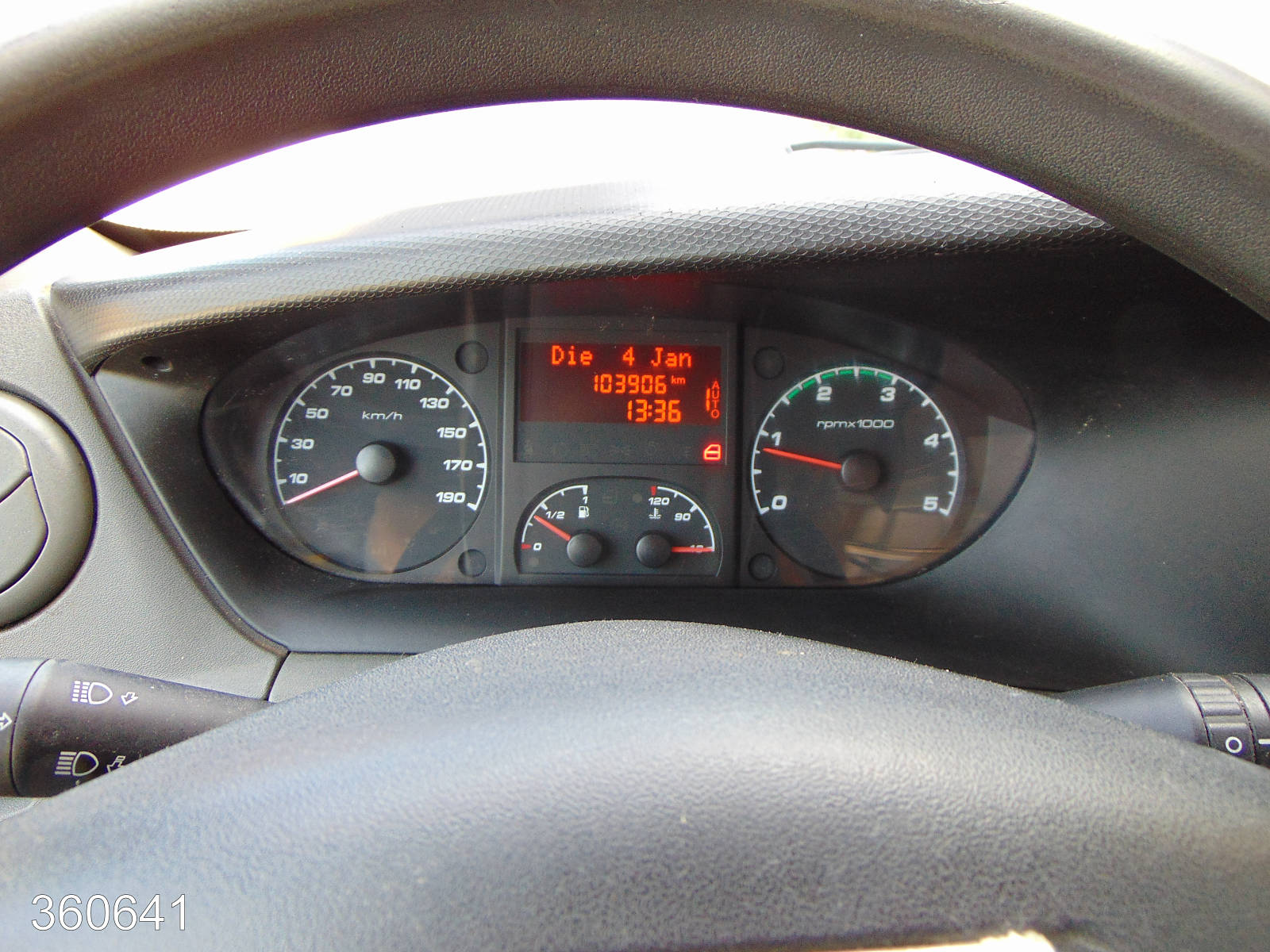 Iveco Daily 35 S 11 A / P Maxi Postkoffer Regalsystem, Interne Nummer: 360641 Bild Nr. 5