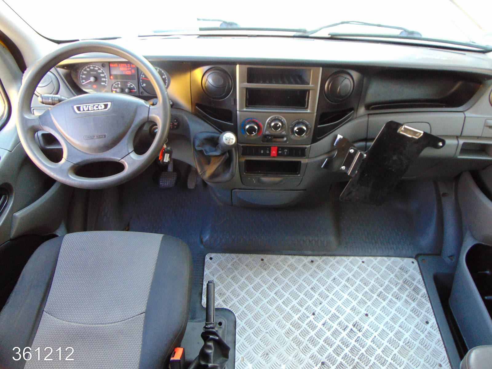 Iveco Daily 35 S 11 A / P Maxi Postkoffer Regalsystem, Interne Nummer: 361212 Bild Nr. 4