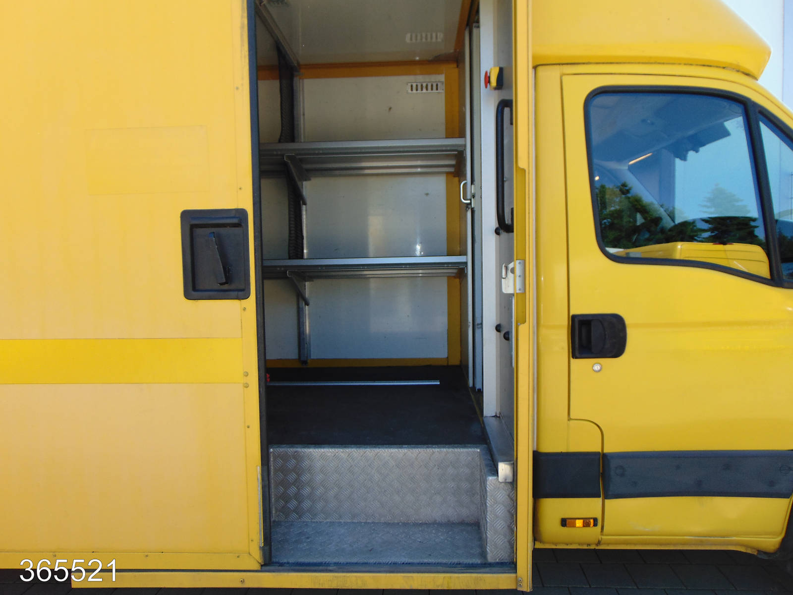 Iveco DAILY 50 C 15 Postkoffer REGALSYSTEM KAMERA, Interne Nummer: 365521 Bild Nr. 11