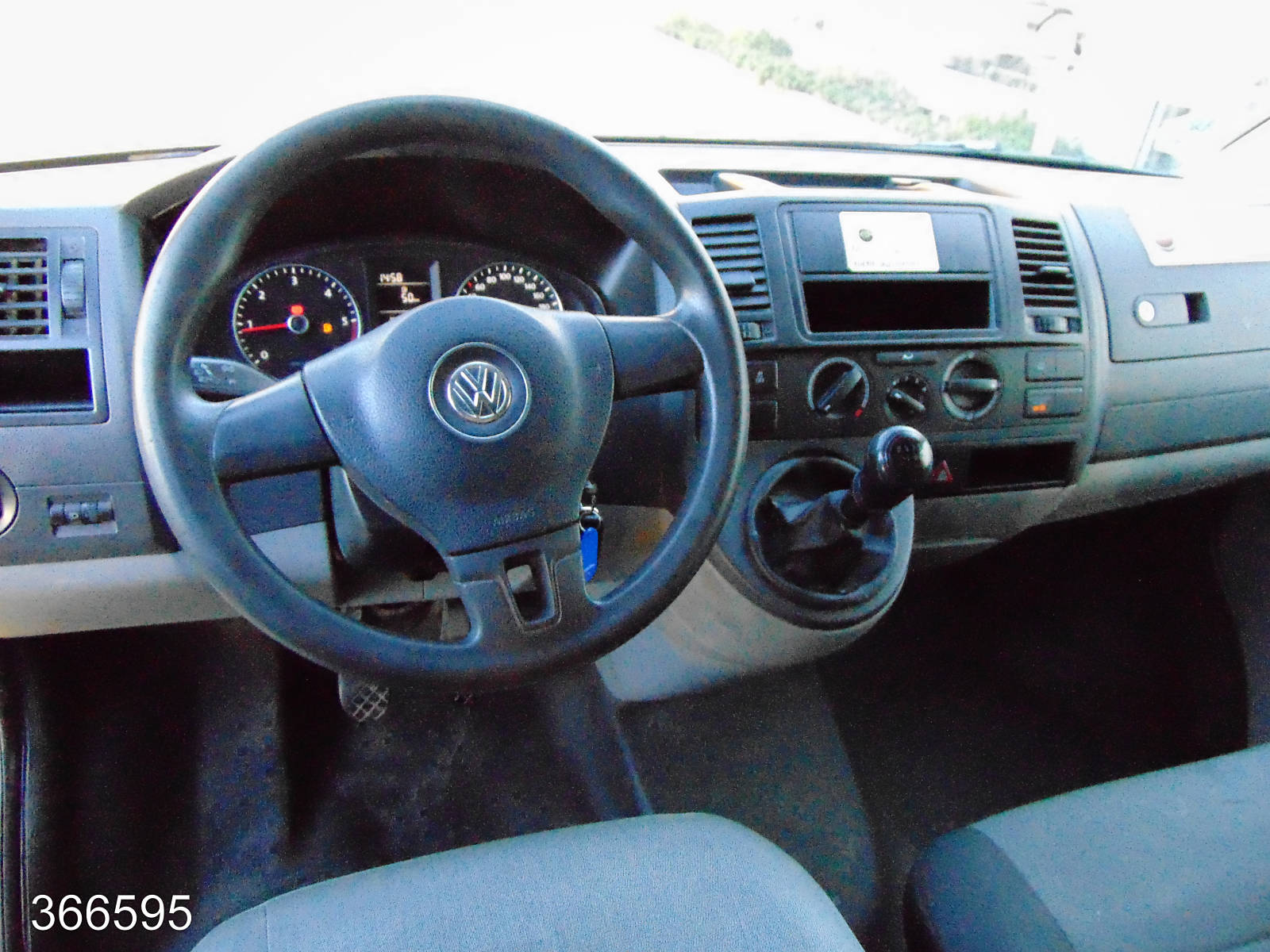 VW T5 TRANSPORTER 2.0 TDI 2x Schiebetür-3 Sitzer, Interne Nummer: 366595 Bild Nr. 4