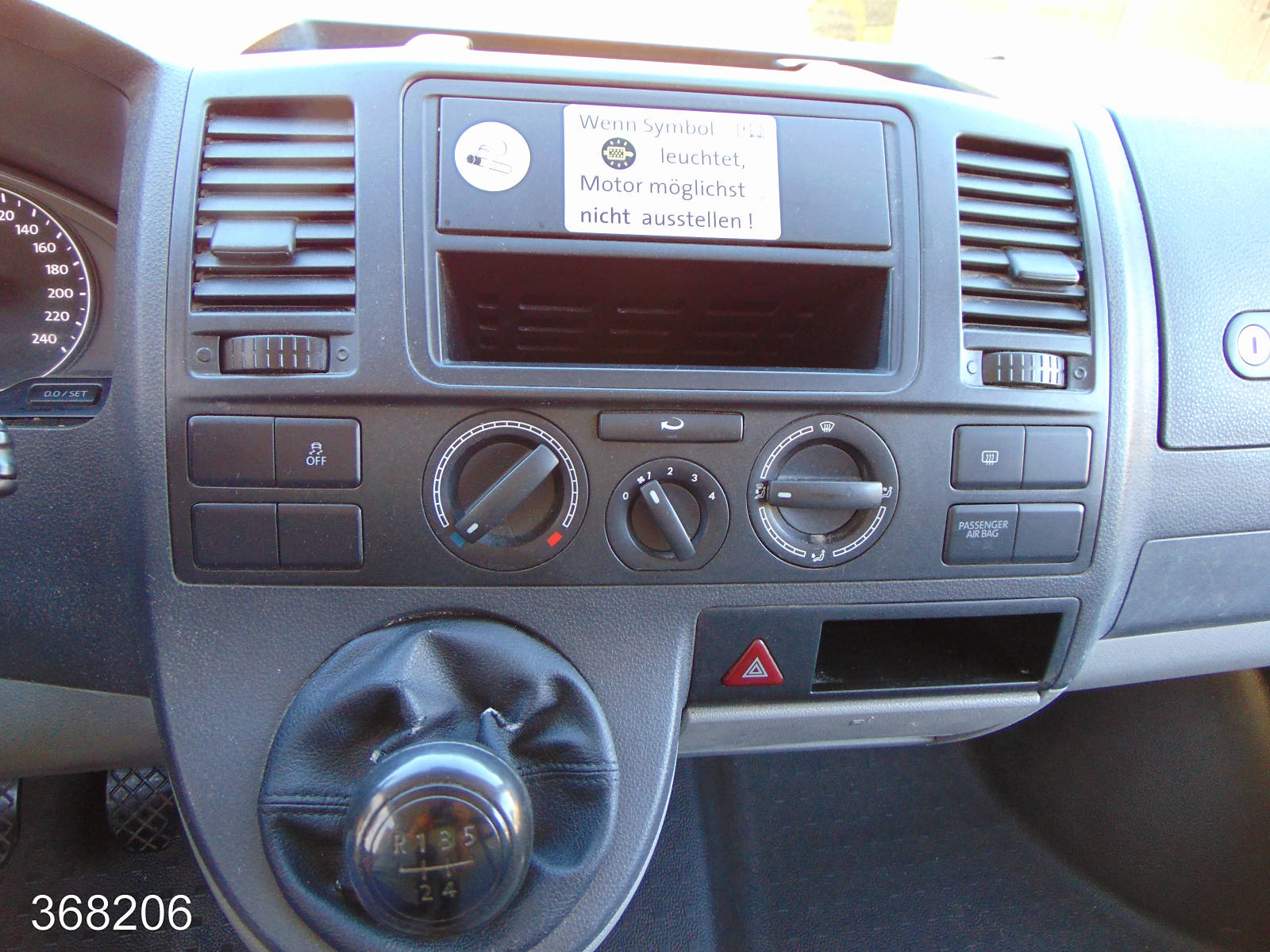 VW T5 Transporter 2.0 TDI 2x Schiebetür-3 Sitzer, Interne Nummer: 368206 Bild Nr. 6